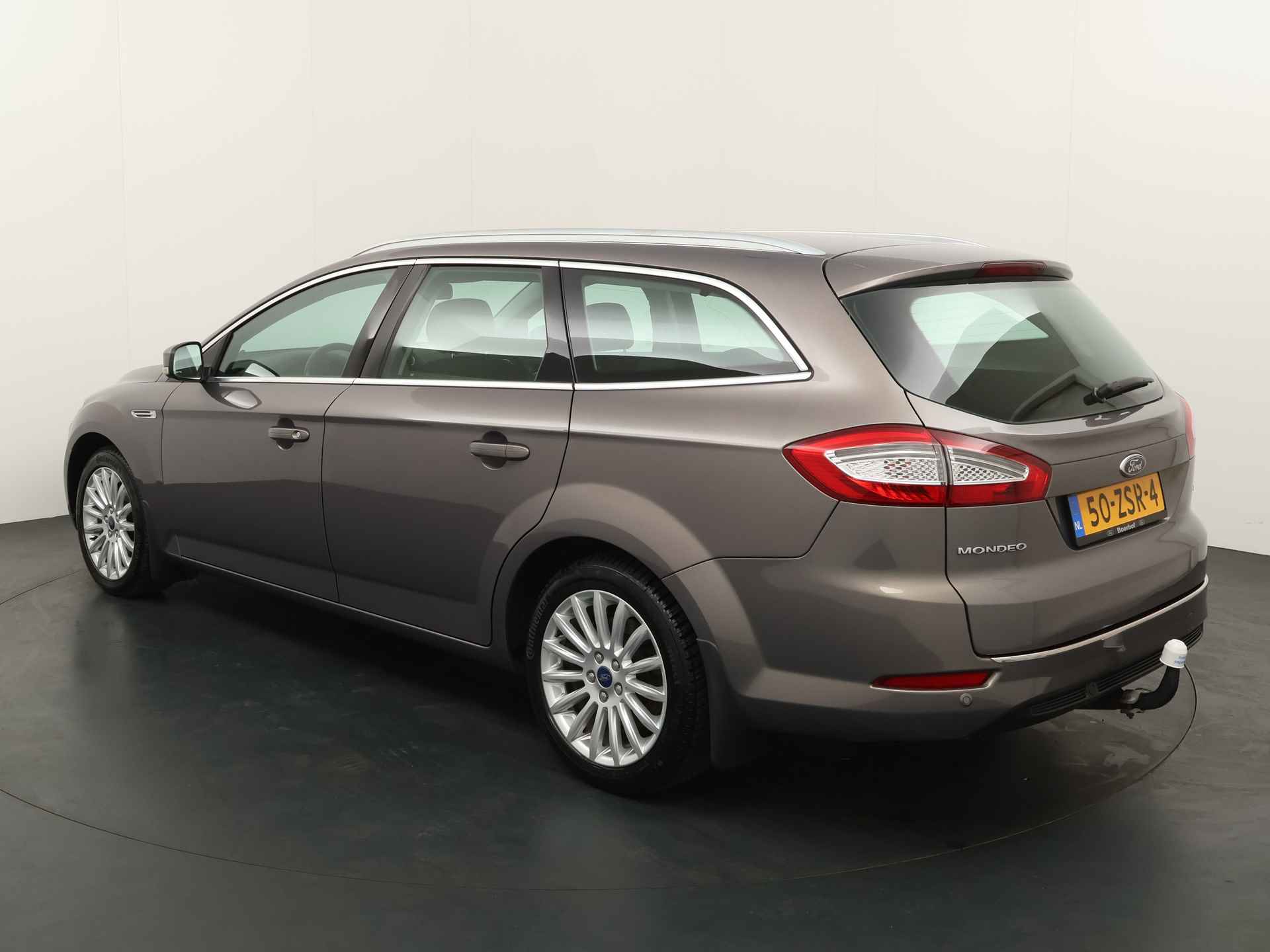 Ford Mondeo Wagon 1.6 EcoBoost 160 pk Titanium | Trekhaak 1600 KG | All Seasonbanden | Voorruitverwarming | - 3/20