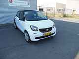 Smart Forfour 1.0 Essential Edition Staat in Hoogeveen