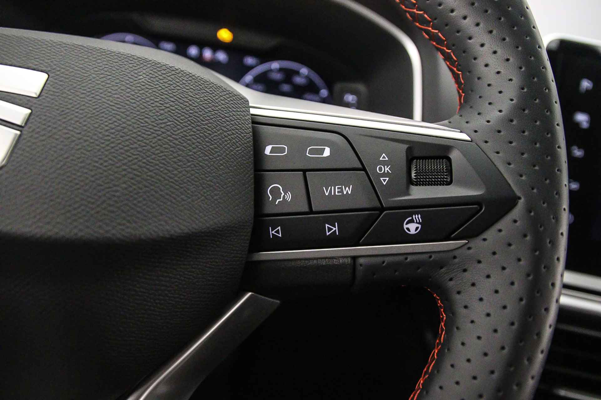 SEAT Tarraco FR 1.4 TSI e-Hybrid 245pk DSG Automaat Trekhaak, Achteruitrijcamera, Elektrische achterklep, Adaptive cruise control, Navigatie, Stuurwiel verwarmd, Parkeersensoren, LED verlichting, Stoelverwarming - 17/50
