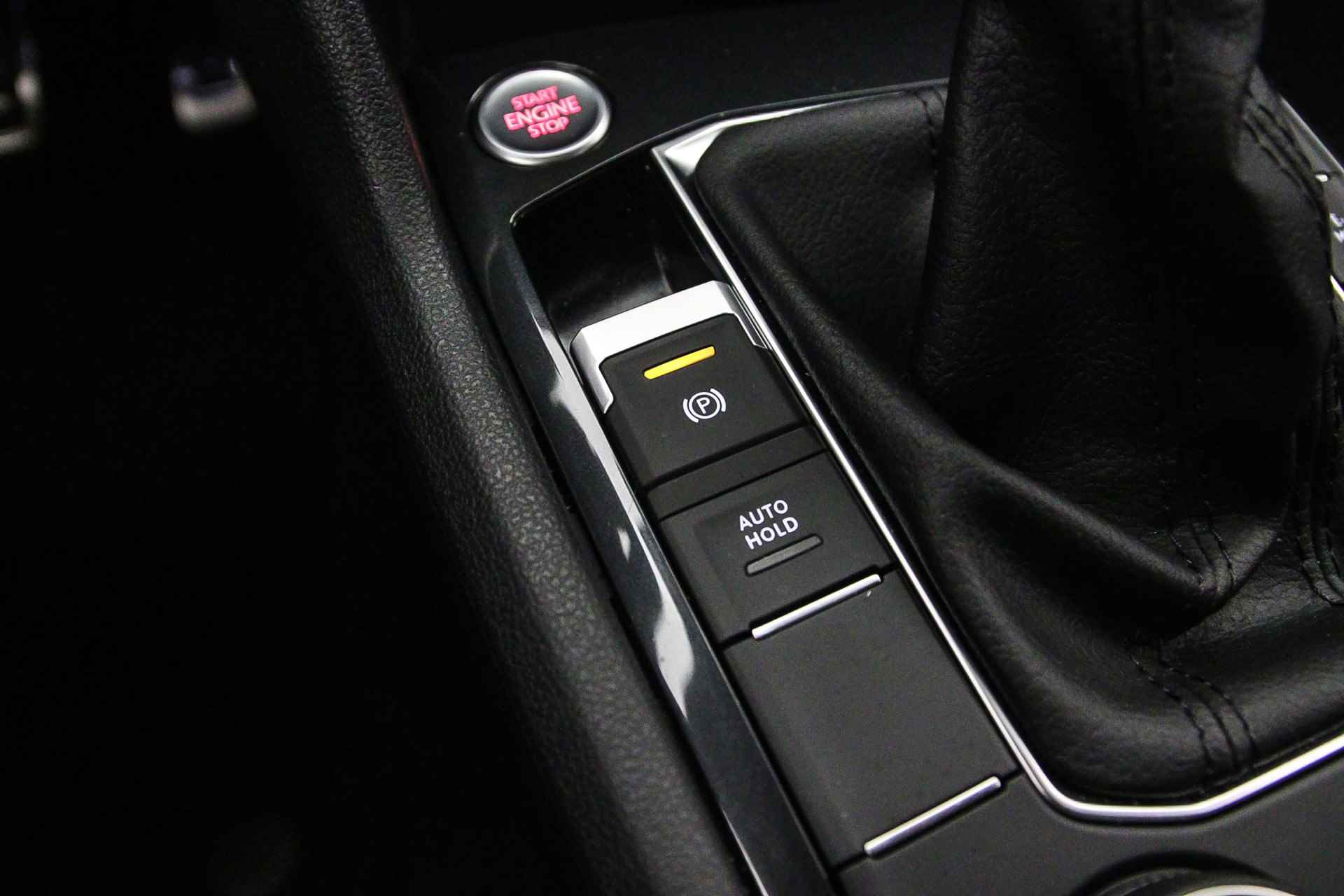 SEAT Tarraco FR 1.4 TSI e-Hybrid 245pk DSG Automaat Trekhaak, Achteruitrijcamera, Elektrische achterklep, Adaptive cruise control, Navigatie, Stuurwiel verwarmd, Parkeersensoren, LED verlichting, Stoelverwarming - 21/50