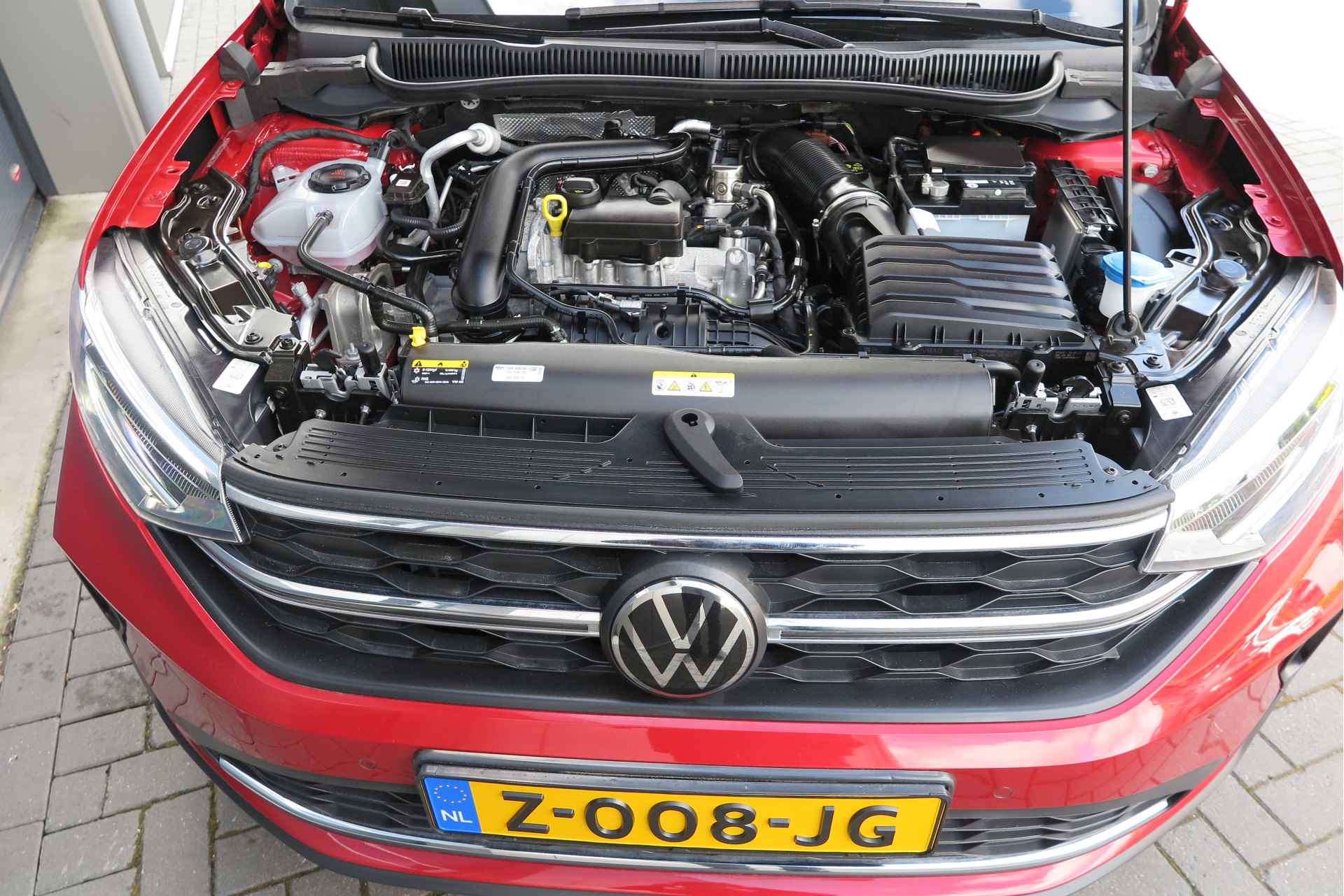 Volkswagen Taigo 1.0 TSI 81kw 110pk Style DSG Virtual cockpit , Pano dak ,Led verlichting, Navi, PDC, ACC, Lane assist, Carplay,  Beats audio, Keyless ,etc. Fabrieksgarantie t/m 01-2025 - 78/80