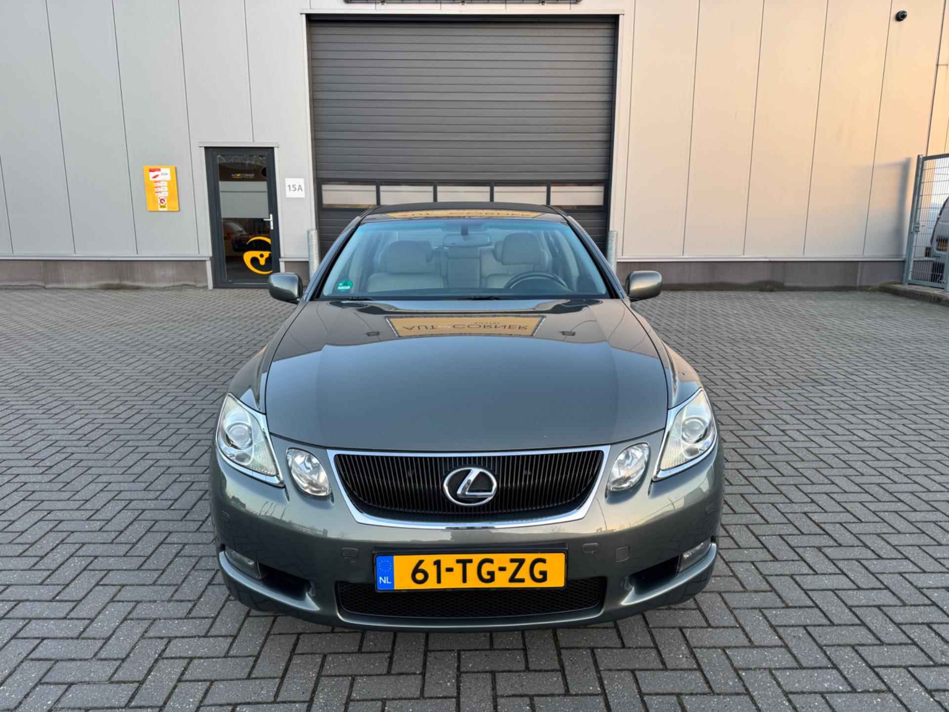 Lexus GS 450h Executive /Tijdelijke Actie: 5% Korting op Alle Voertuigen! - 3/31