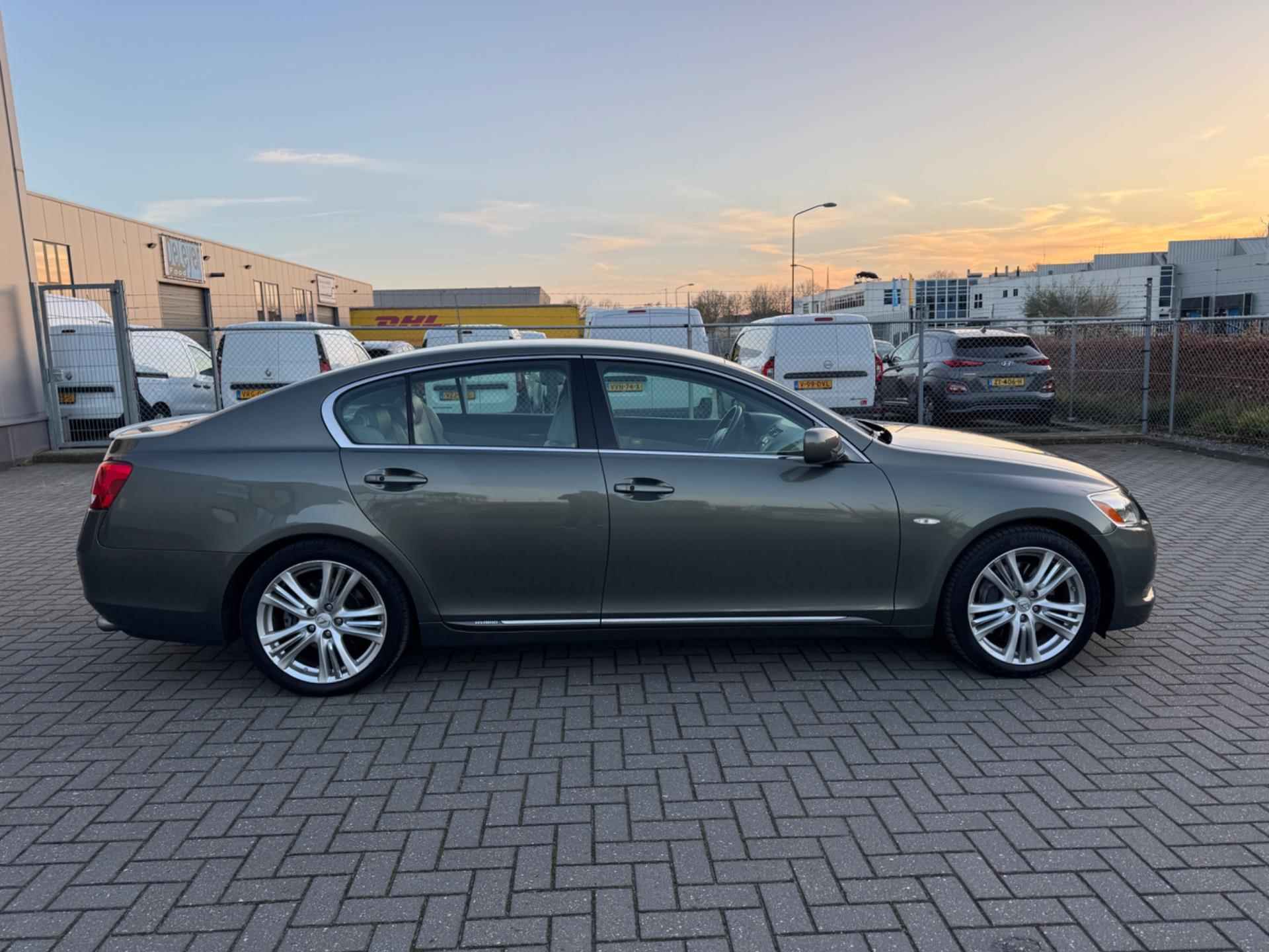 Lexus GS 450h Executive /Tijdelijke Actie: 5% Korting op Alle Voertuigen! - 5/31