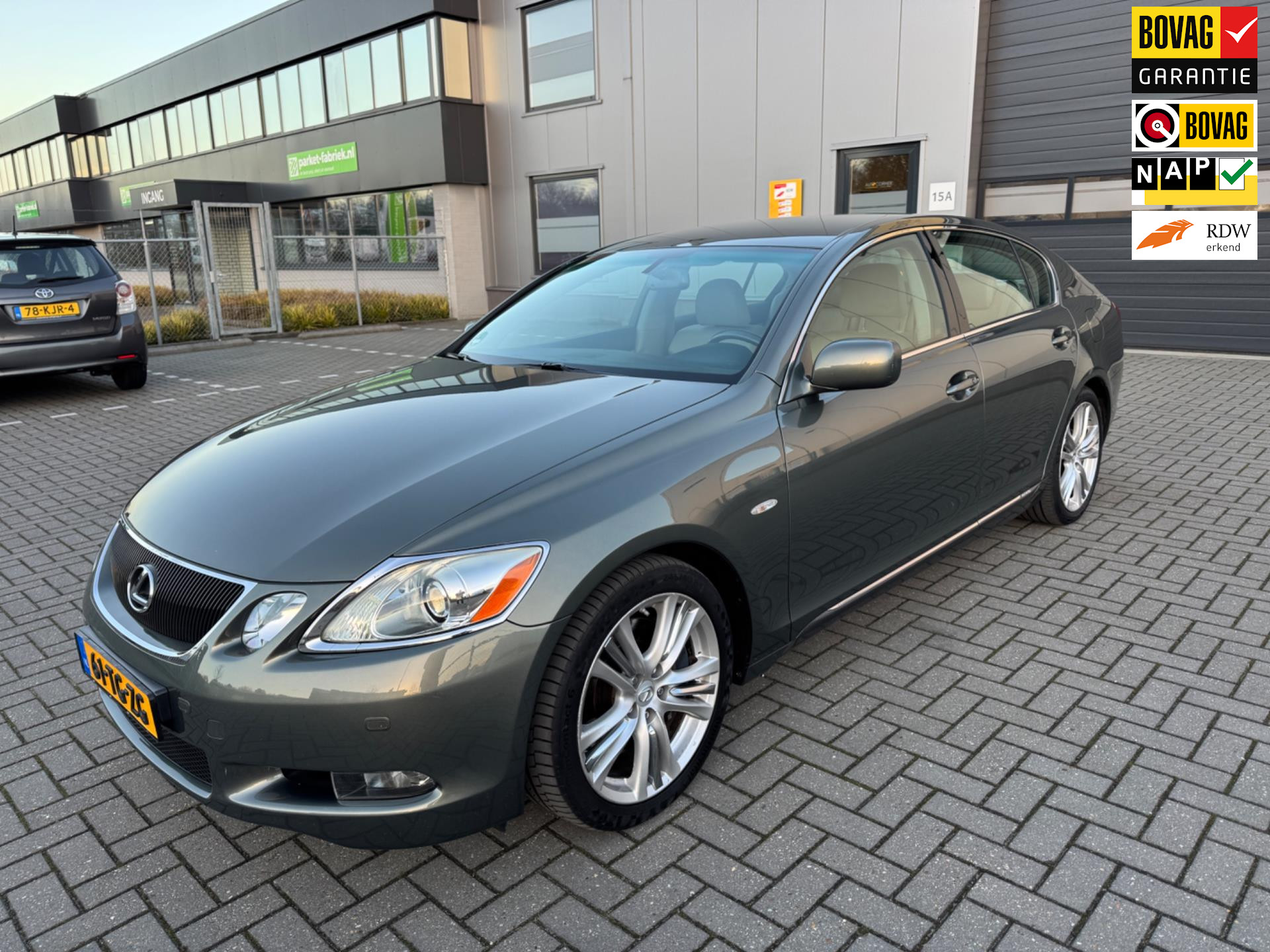 Lexus GS 450h Executive /Tijdelijke Actie: 5% Korting op Alle Voertuigen!