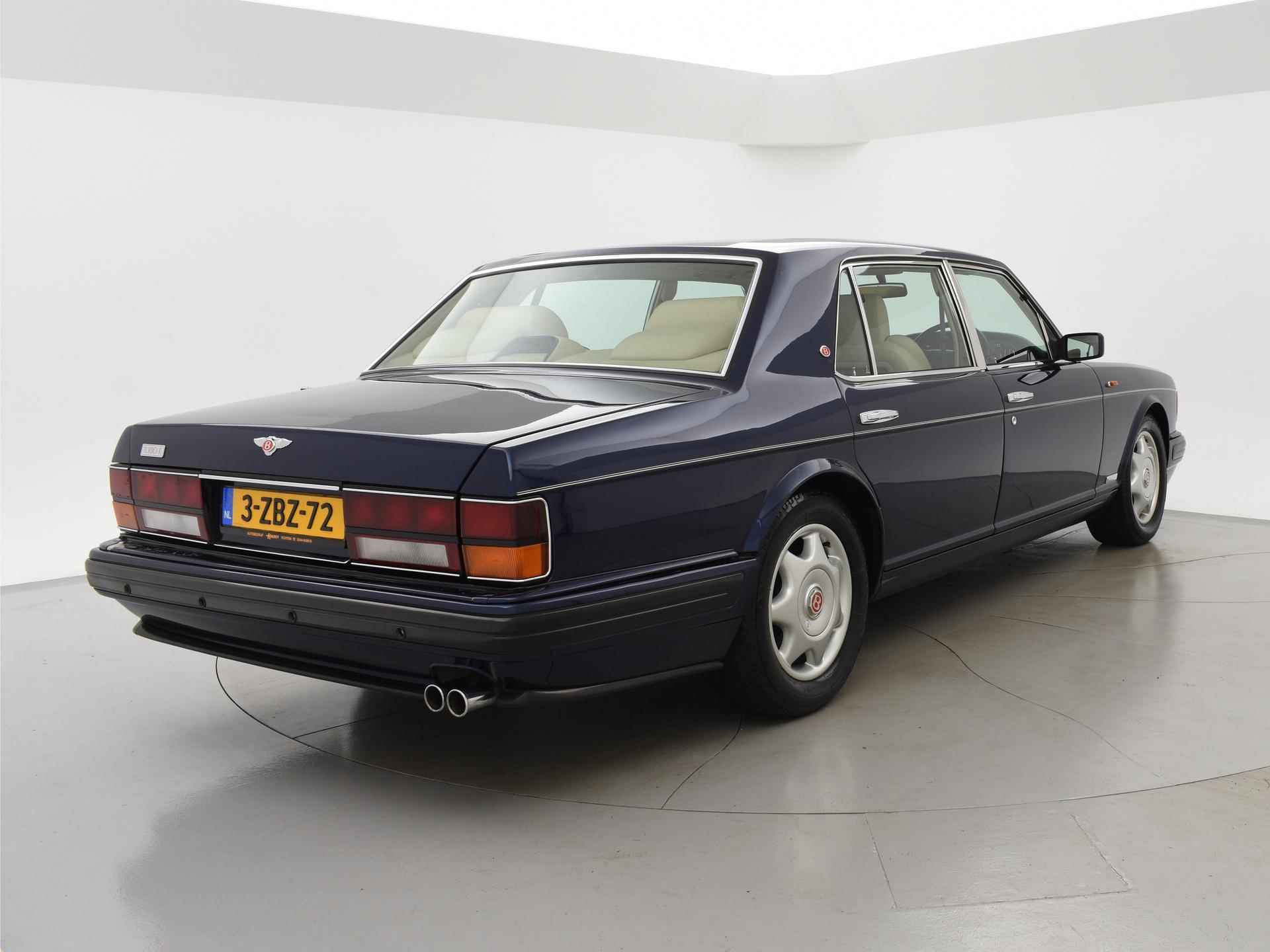 Bentley Turbo R 6.8 V8 - 3/43