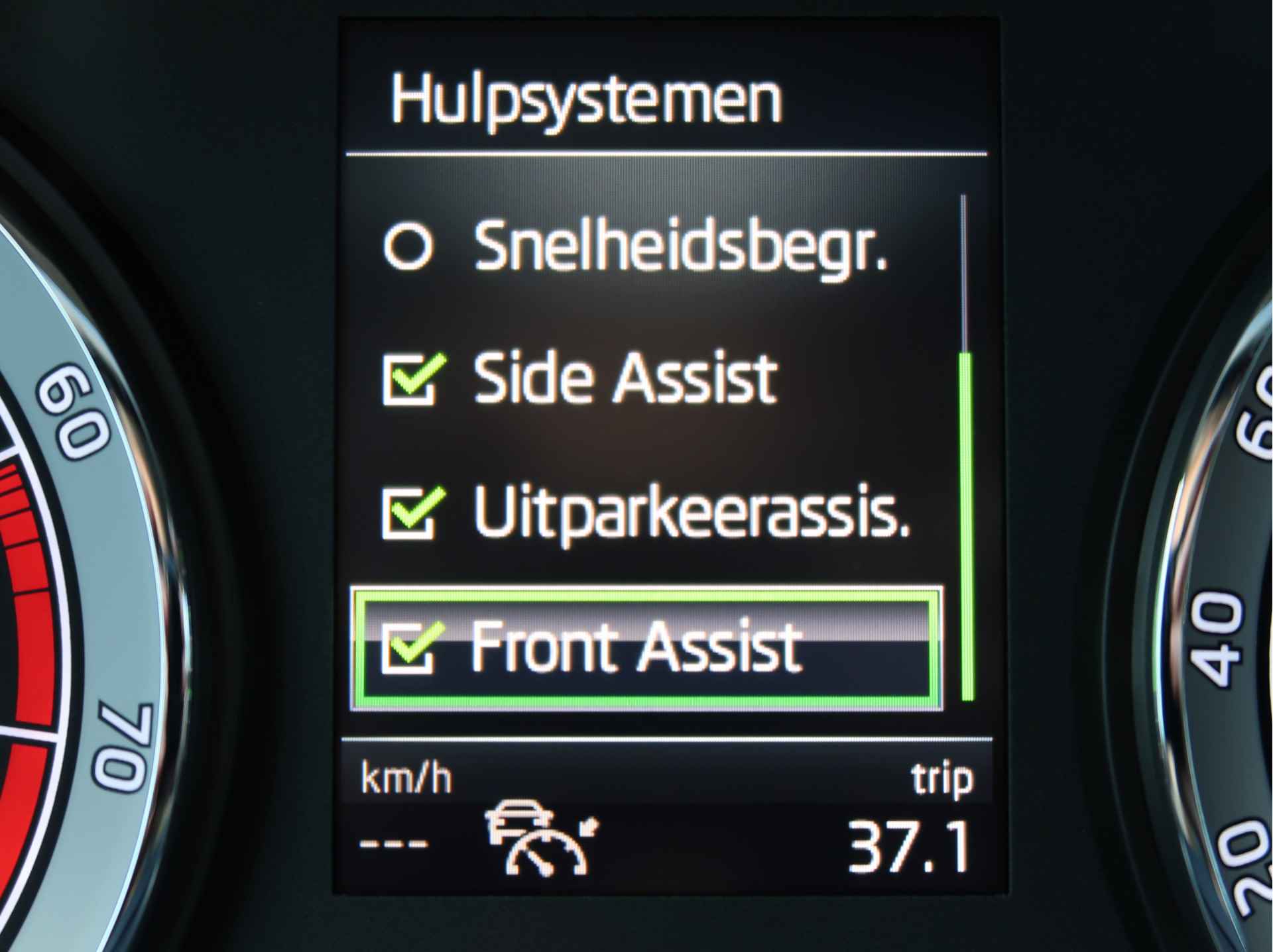 Škoda Karoq 1.5 TSI DSG Business Edition | Led | ACC | Stoelverw | Trekhaak | - 30/31