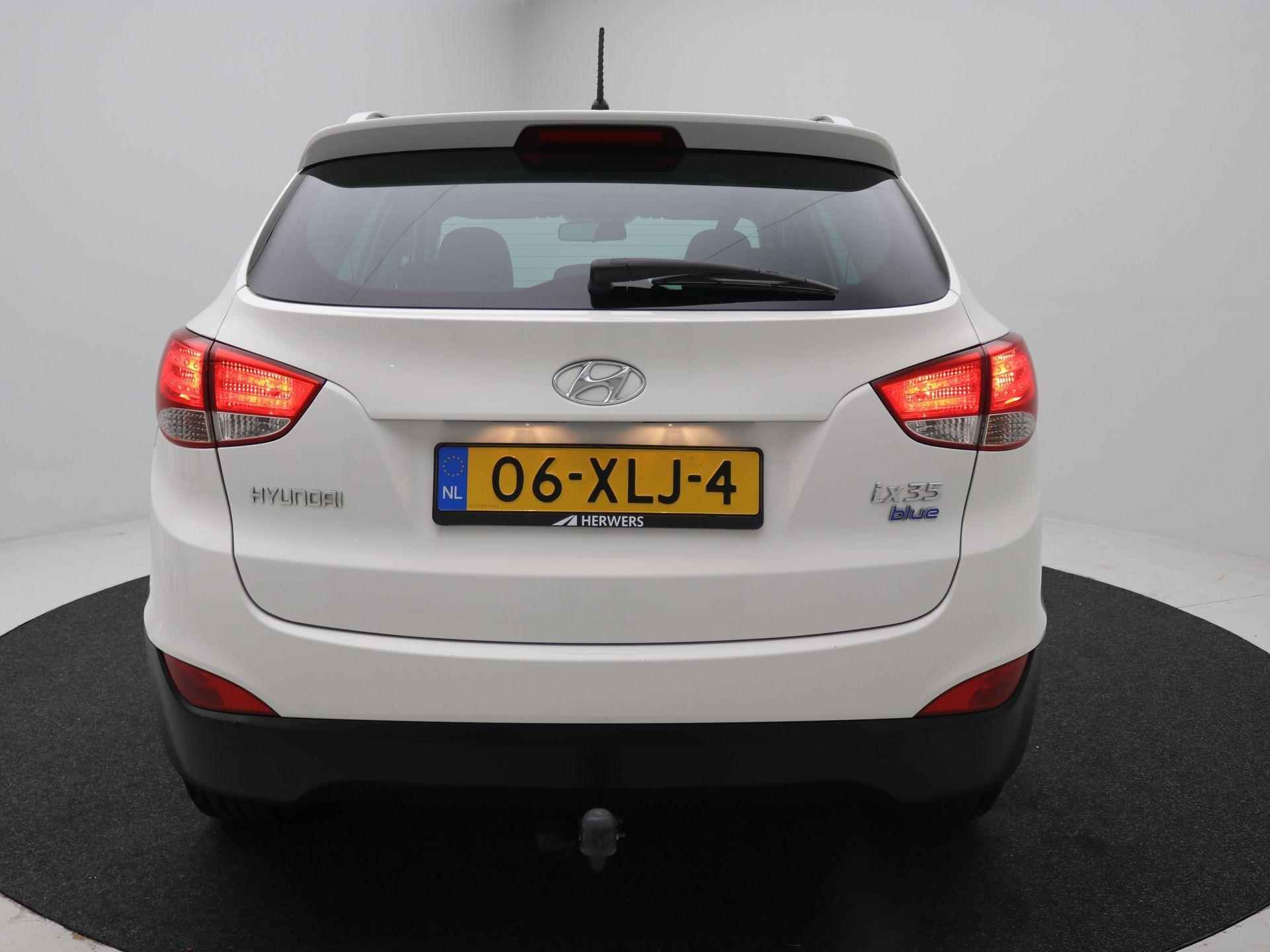 Hyundai ix35 1.6i GDI Style / Trekhaak / Cruise Control / GROOT schuif-kanteldak / Airco Climate Control / Keyless Entry & Start&Go / 1ste Eigenaar / Historie aanwezig / - 23/58