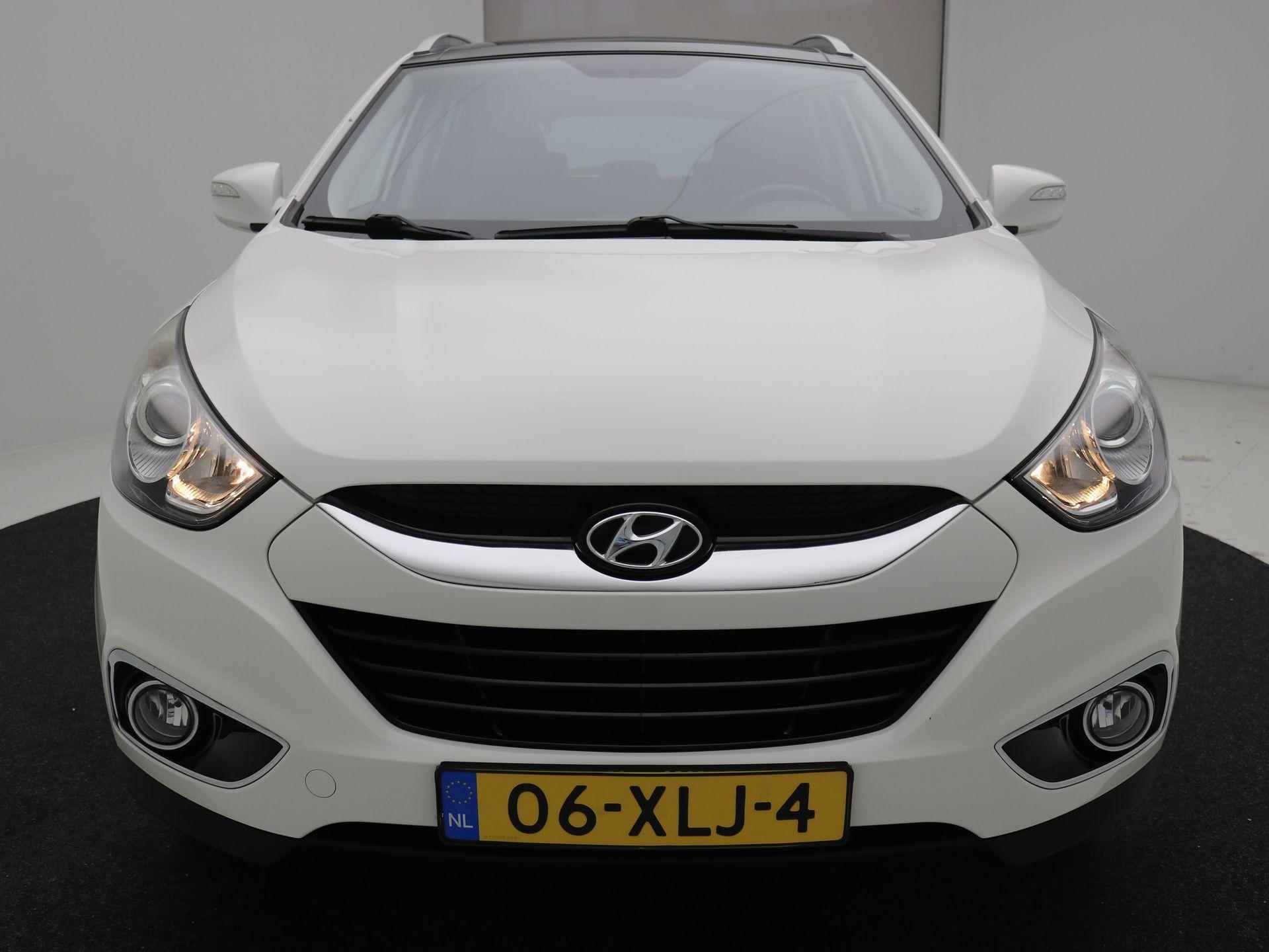 Hyundai ix35 1.6i GDI Style / Trekhaak / Cruise Control / GROOT schuif-kanteldak / Airco Climate Control / Keyless Entry & Start&Go / 1ste Eigenaar / Historie aanwezig / - 52/58