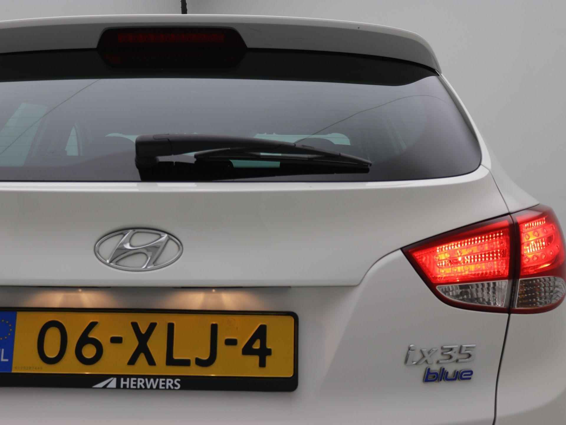 Hyundai ix35 1.6i GDI Style / Trekhaak / Cruise Control / GROOT schuif-kanteldak / Airco Climate Control / Keyless Entry & Start&Go / 1ste Eigenaar / Historie aanwezig / - 54/58