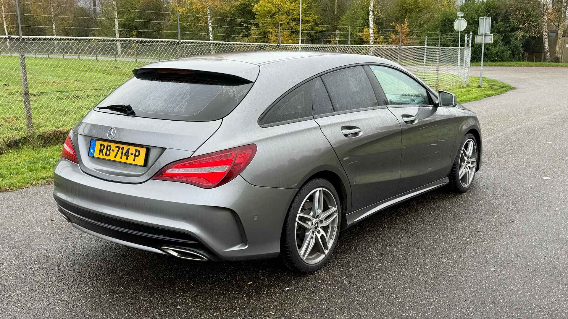 Mercedes-Benz CLA-Klasse Shooting Brake 180 Business Solution AMG Line | Automaat | Stoelverwarming | Parkeersensoren | AMG Styling | Leder/Alcantara | Navigatie | Bluetooth | 18" Lichtmetaal - 3/10