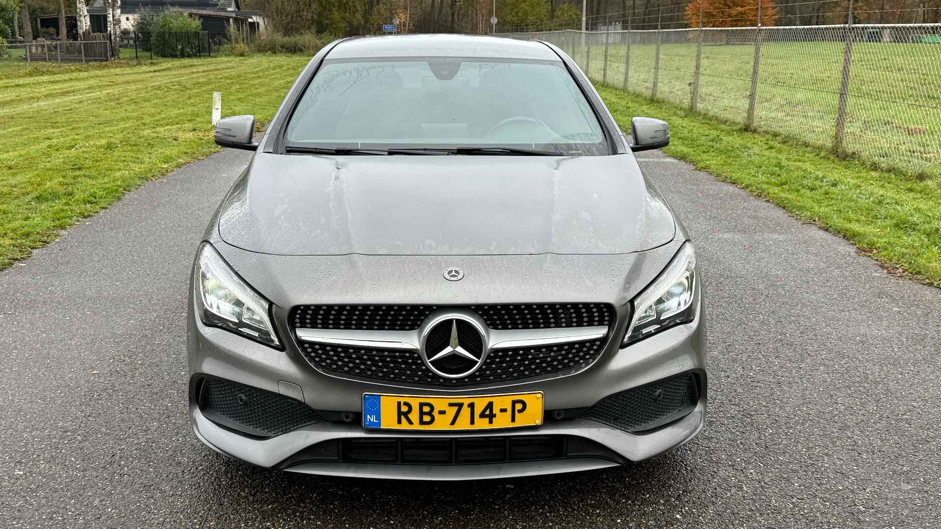 Mercedes-Benz CLA-Klasse Shooting Brake 180 Business Solution AMG Line | Automaat | Stoelverwarming | Parkeersensoren | AMG Styling | Leder/Alcantara | Navigatie | Bluetooth | 18" Lichtmetaal - 10/10