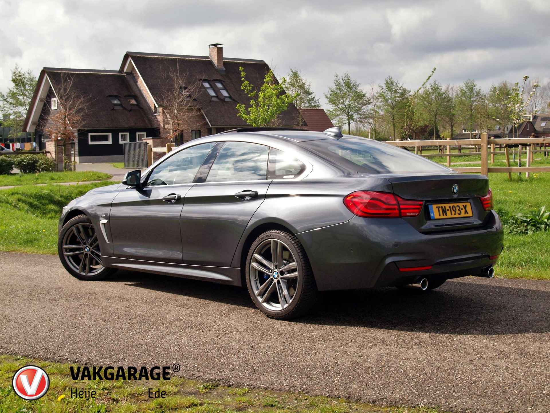 BMW 4-serie Gran Coupé 440i High Executive M-Pakket | Led | Panoramdak | Cruise Control | Bluetooth | Harman Kardon | - 2/40