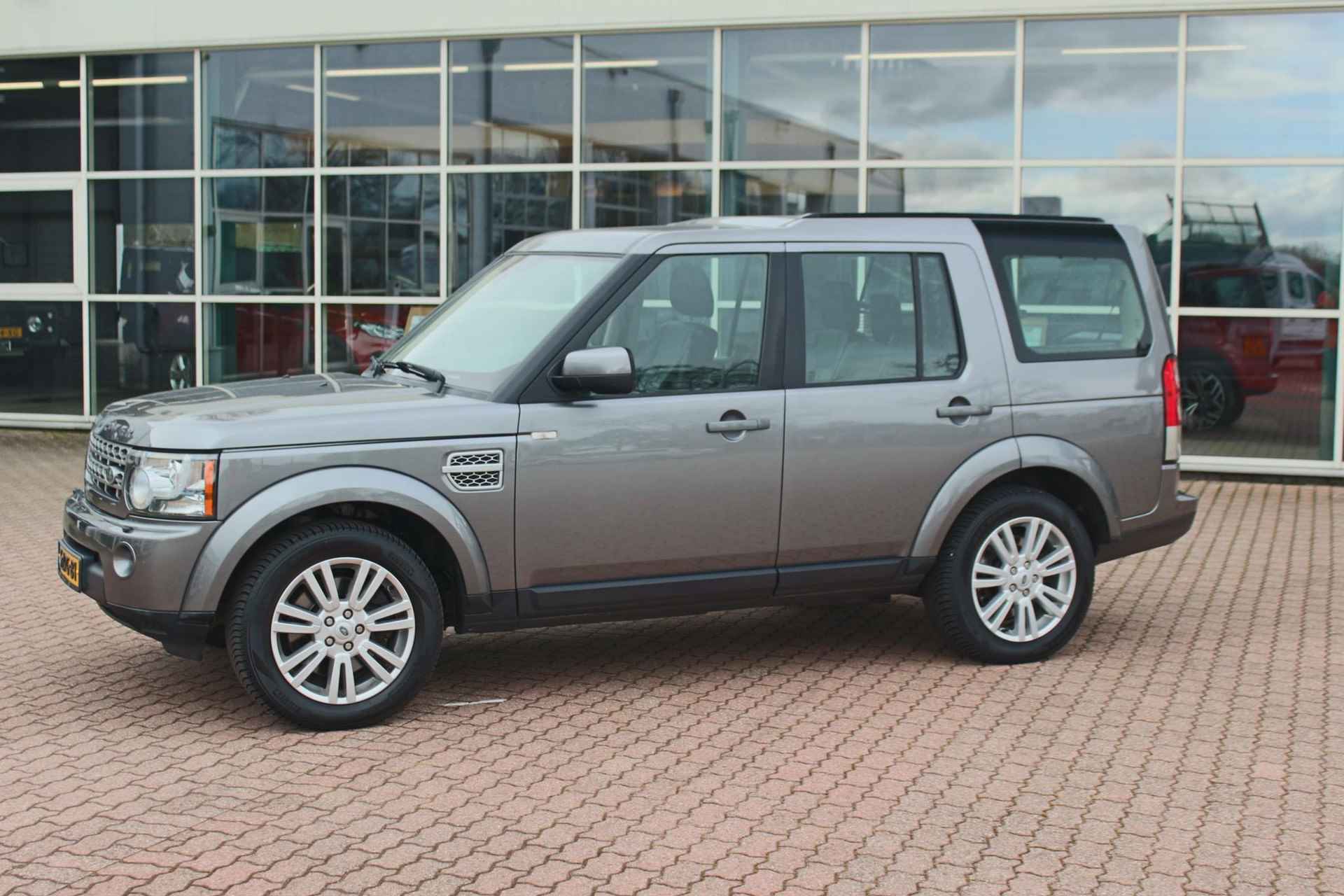 Land Rover Discovery 3.0 SDV6 HSE 7 -Seater - 5/44