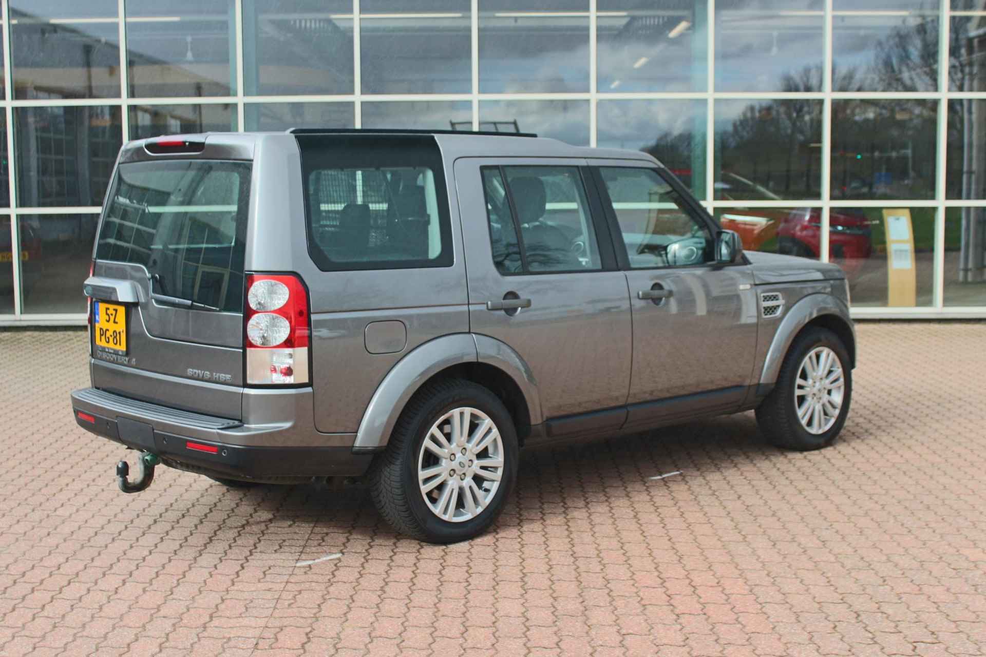 Land Rover Discovery 3.0 SDV6 HSE 7 -Seater - 9/44