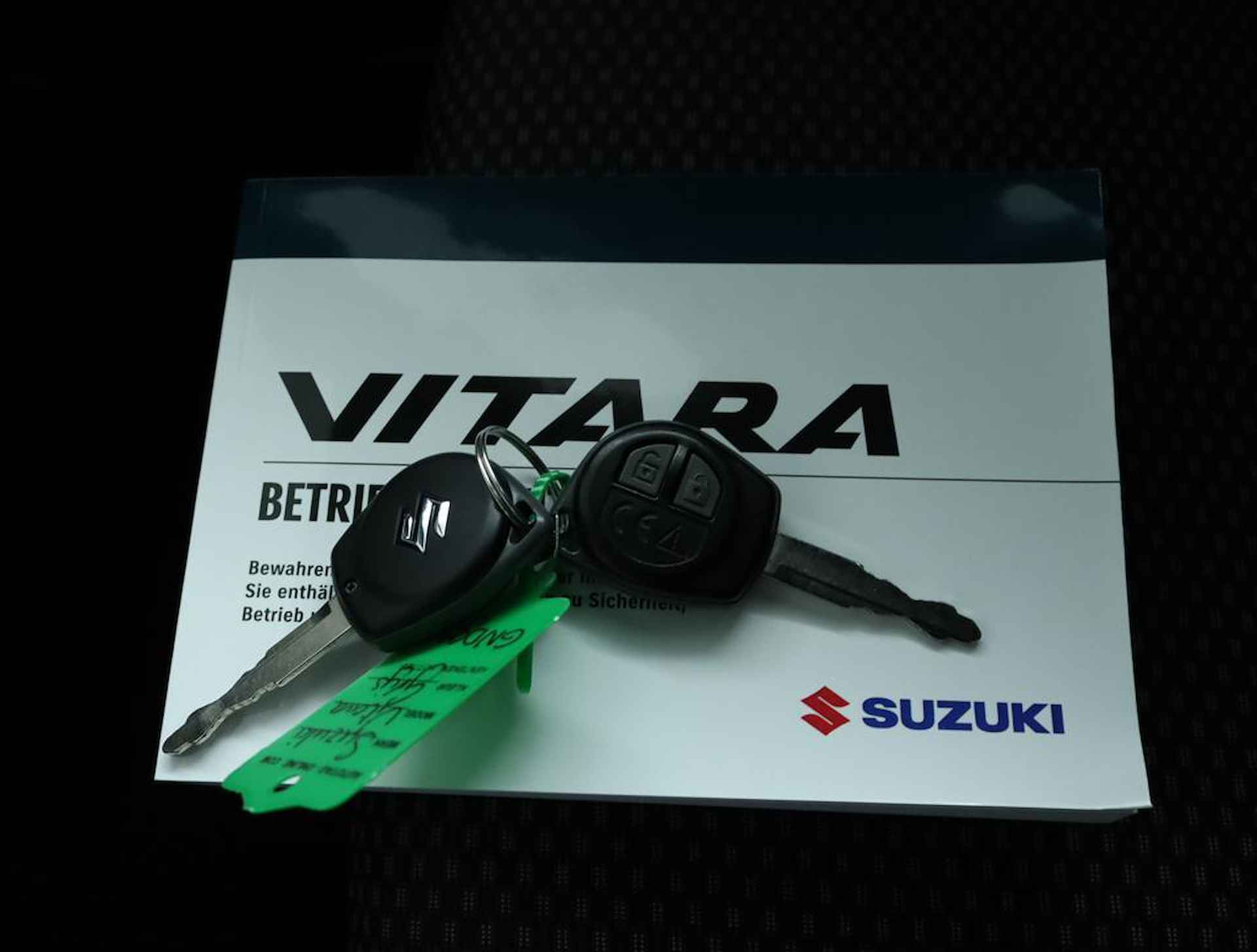 Suzuki Vitara 1.4 Boosterjet Select Smart Hybrid | Airco | Adaptive Cruise Control | Achteruitrijcamera | Apple Carplay | Android Auto | - 11/51