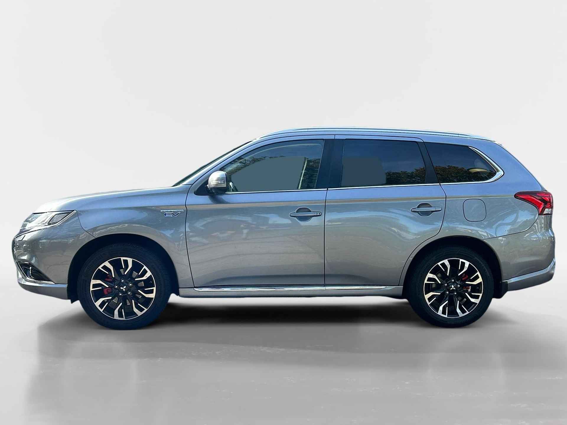 Mitsubishi Outlander 2.0 PHEV Prestige+ | SCHUIFDAK | TREKHAAK | LEDER | CAMERA | - 4/30