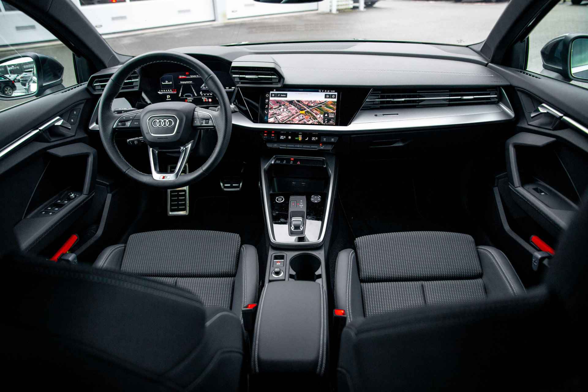 Audi A3 Sportback 35TFSI 150PK S edition | Achteruitrijcamera | Bestuurdersstoel elektrisch | LED | Audi Soundsystem - 9/63