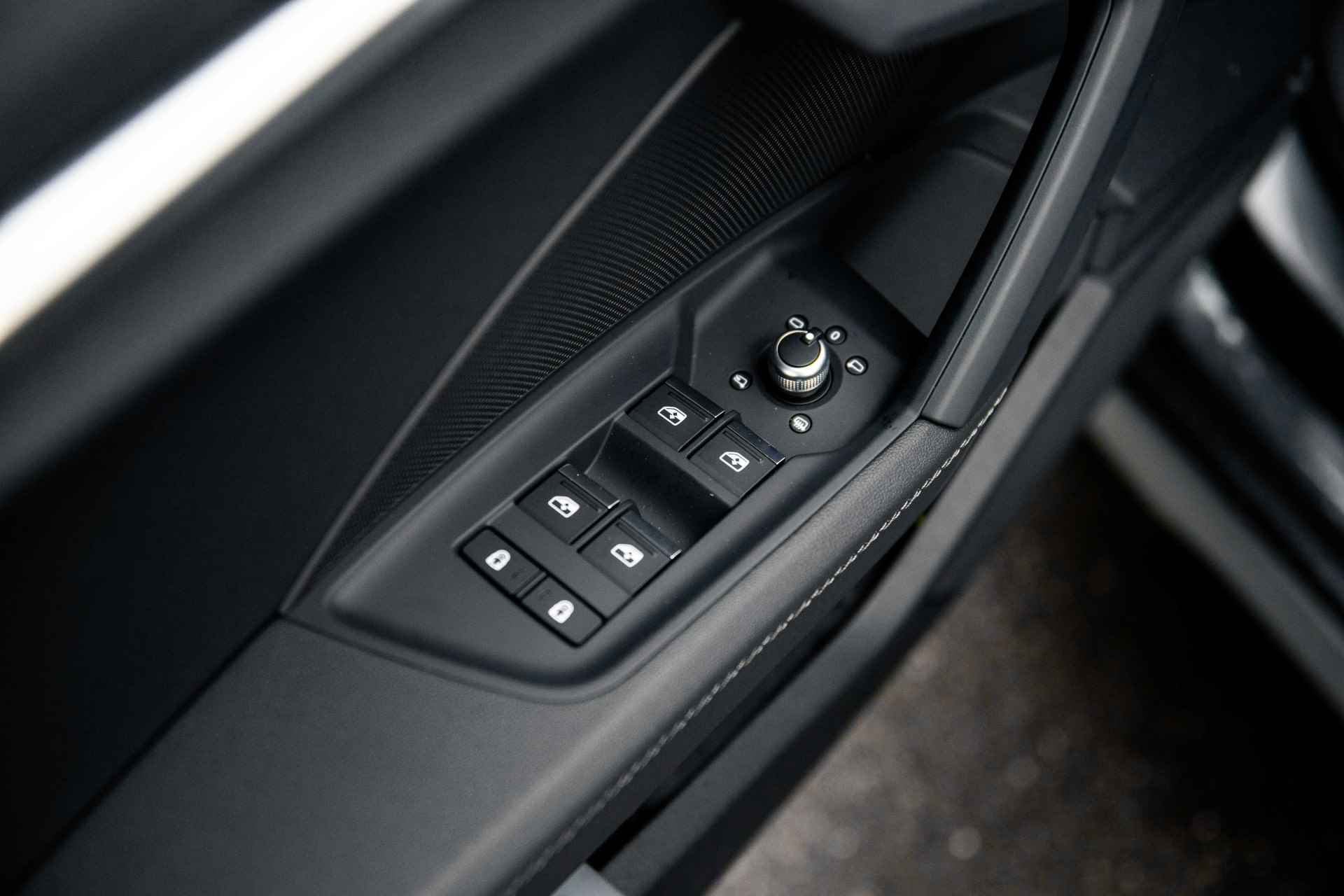 Audi A3 Sportback 35TFSI 150PK S edition | Achteruitrijcamera | Bestuurdersstoel elektrisch | LED | Audi Soundsystem - 30/63