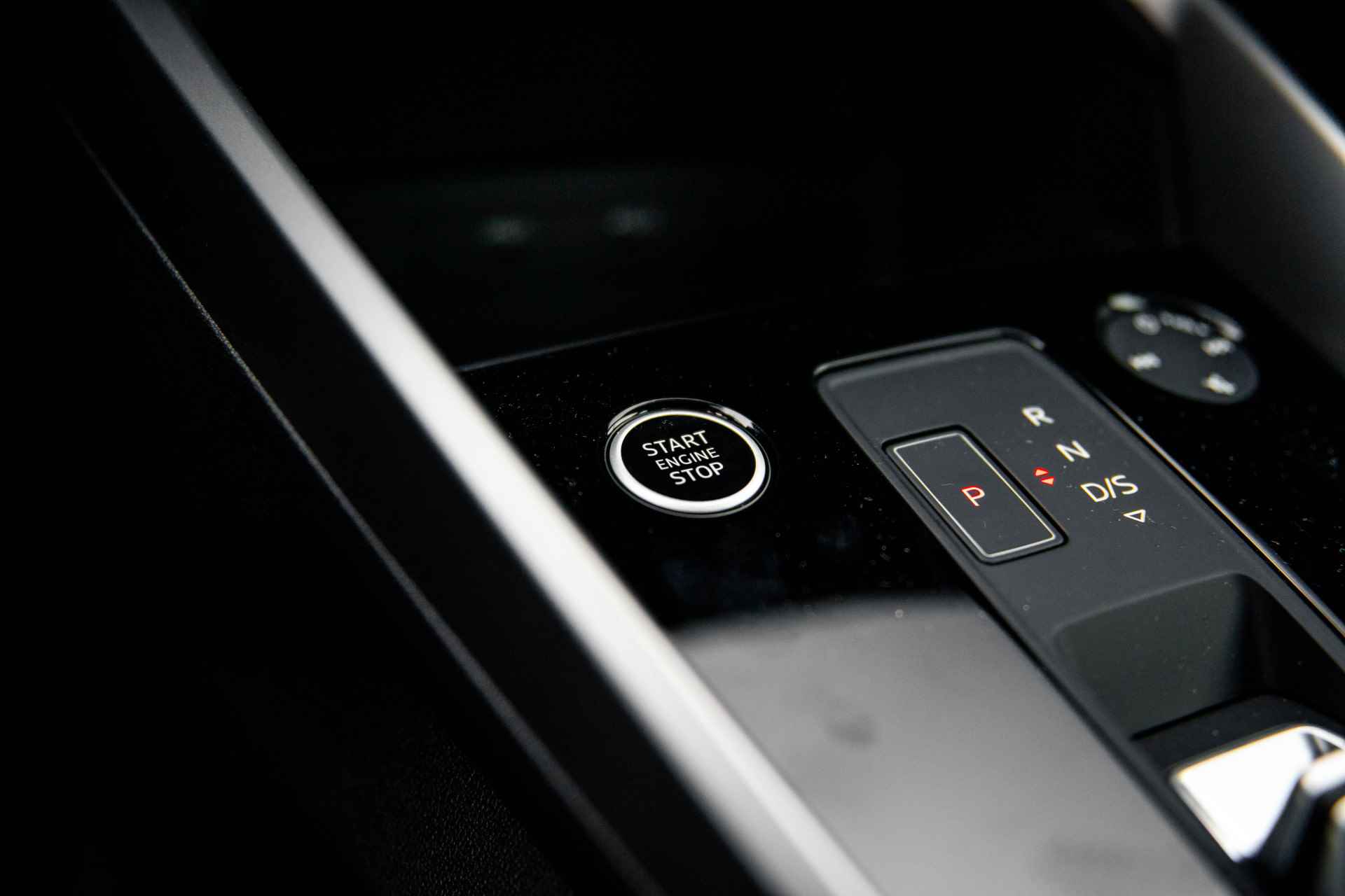 Audi A3 Sportback 35TFSI 150PK S edition | Achteruitrijcamera | Bestuurdersstoel elektrisch | LED | Audi Soundsystem - 45/63