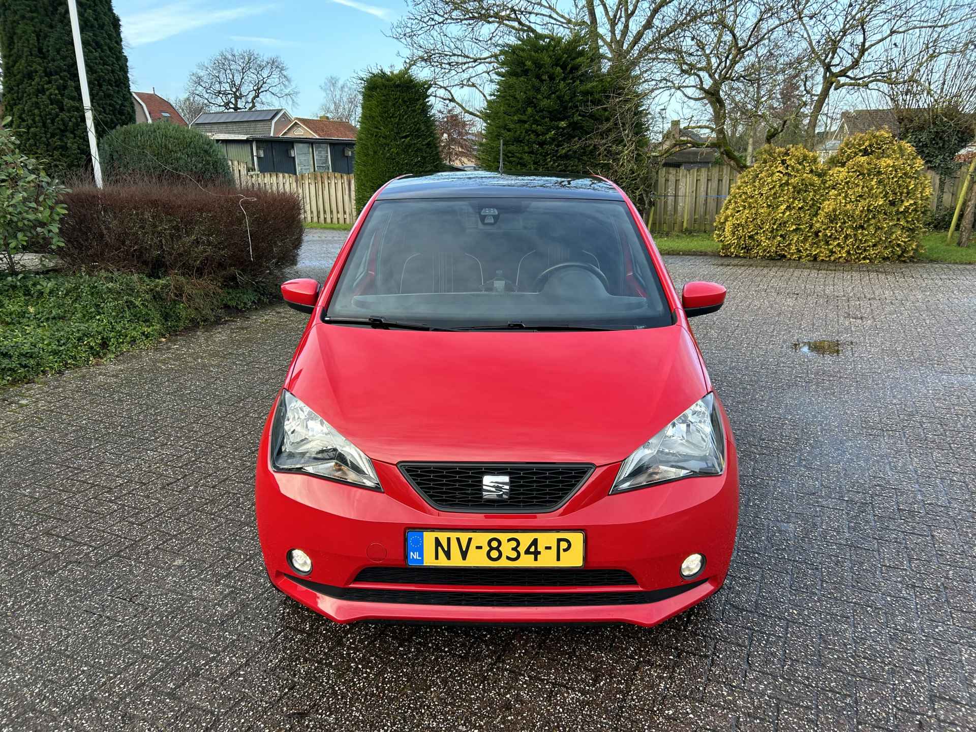SEAT Mii 1.0 Sport Connect - 8/13