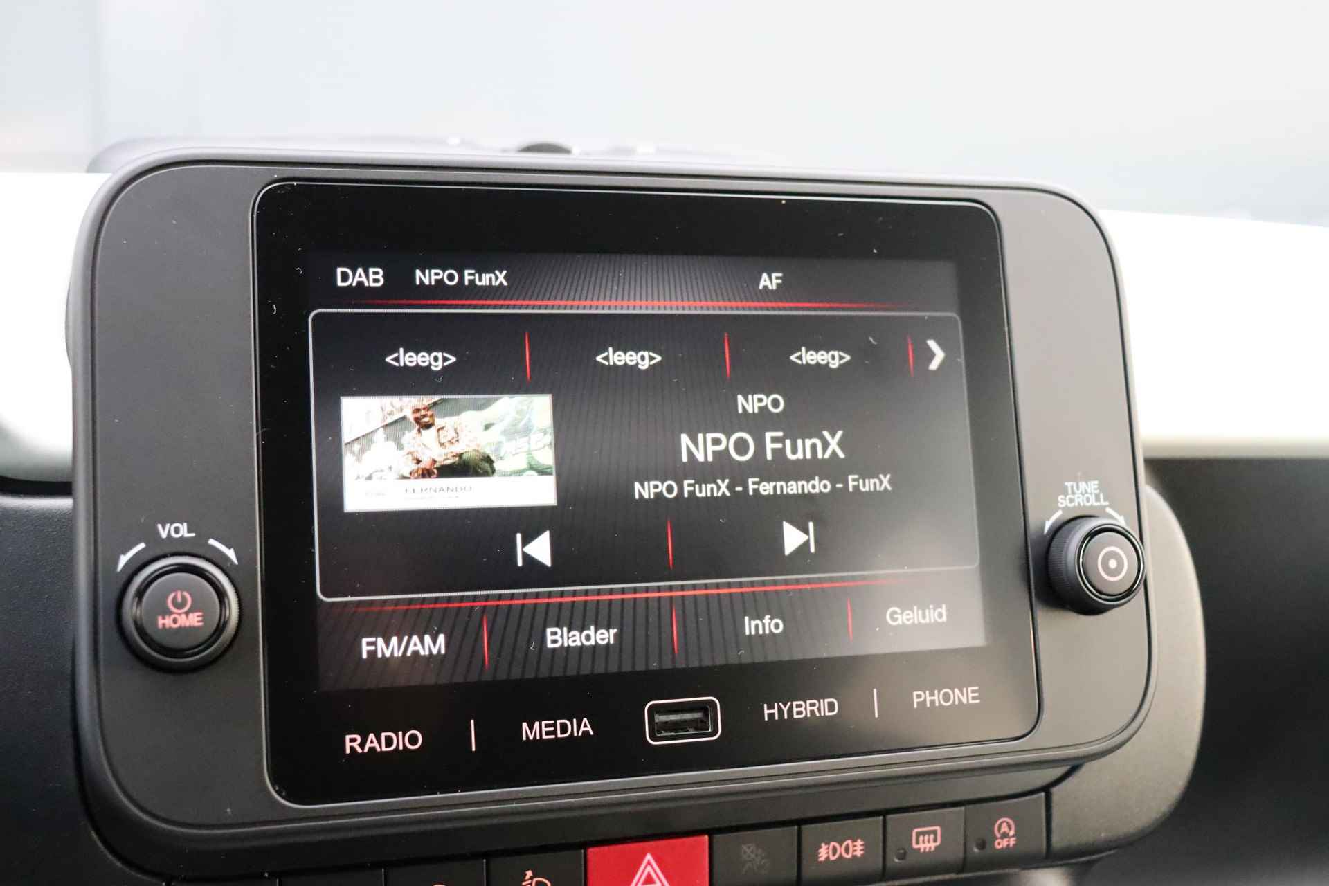 Fiat Panda 1.0 Hybrid Pandina / Carplay / PDC / Cruise control / - 18/30