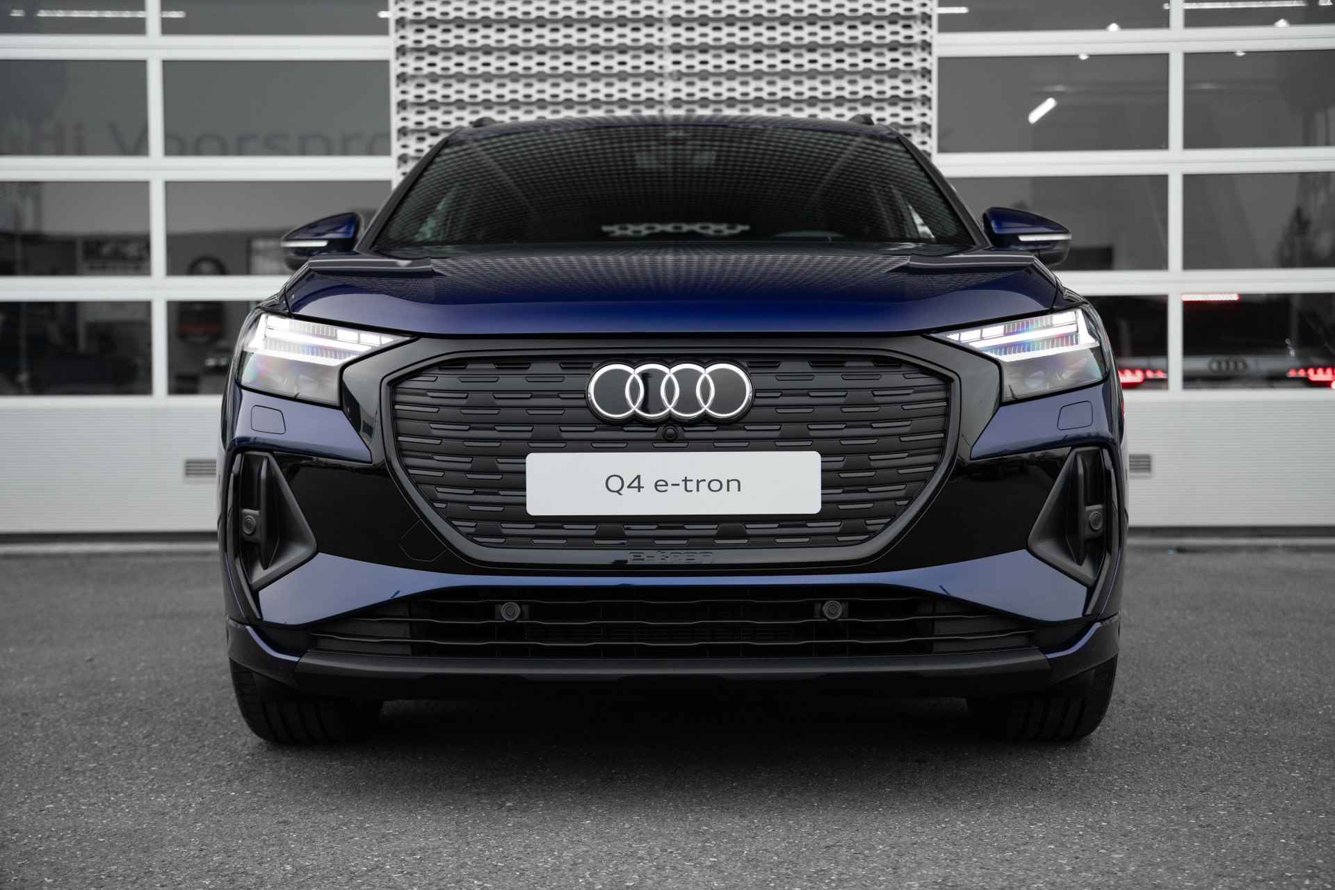 Audi Q4 e-tron 45 S Edition 82 kWh | Trekhaak | Assistentiepakket plus | Comfortpakket - 4/65