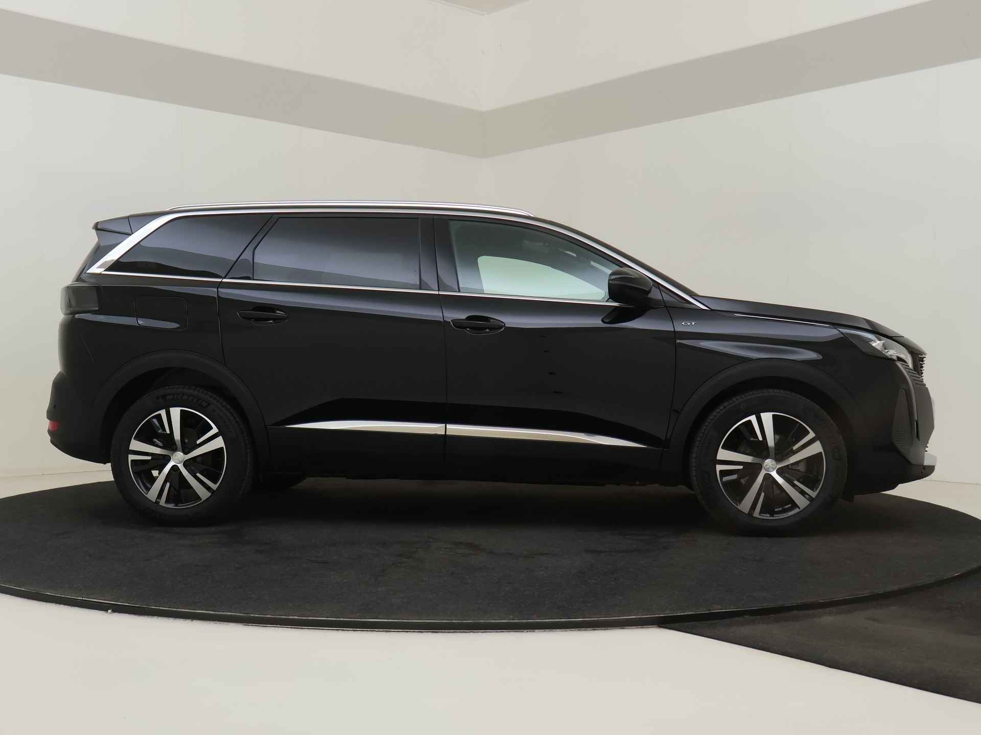 Peugeot 5008 1.2 Hybrid 136pk GT Automaat | Navigatie |  Camera | Keyless | Apple Carplay | - 13/57