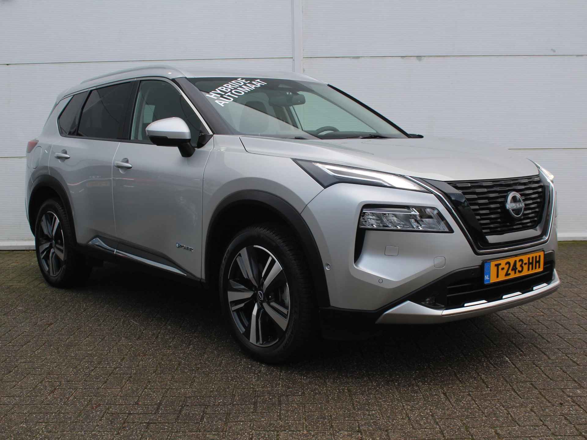 Nissan X-Trail 1.5 e-4orce Tekna 4WD 7p. / Trekhaak (1650 KG) / Cruise Control Adaptief / Navigatie + Apple Carplay/Android Auto / Lederen Bekleding / Stoel- + Stuurverwarming / - 18/53