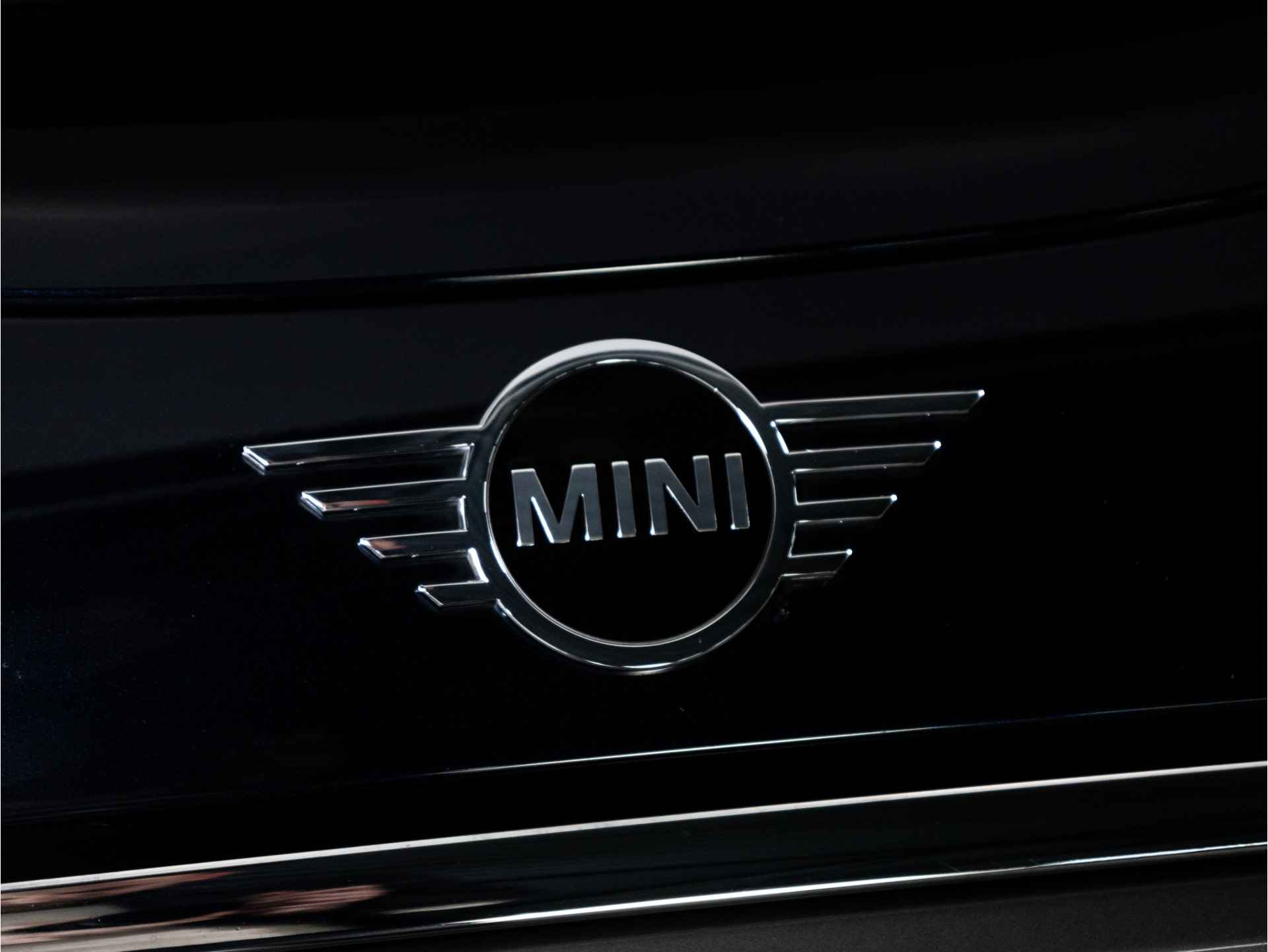 MINI Mini Electric Yours S 184 PK 33 kWh | LED | Leder | Panoramadak | Achteruitrijcamera | Harman/Kardon | Head-Up | - 18/52