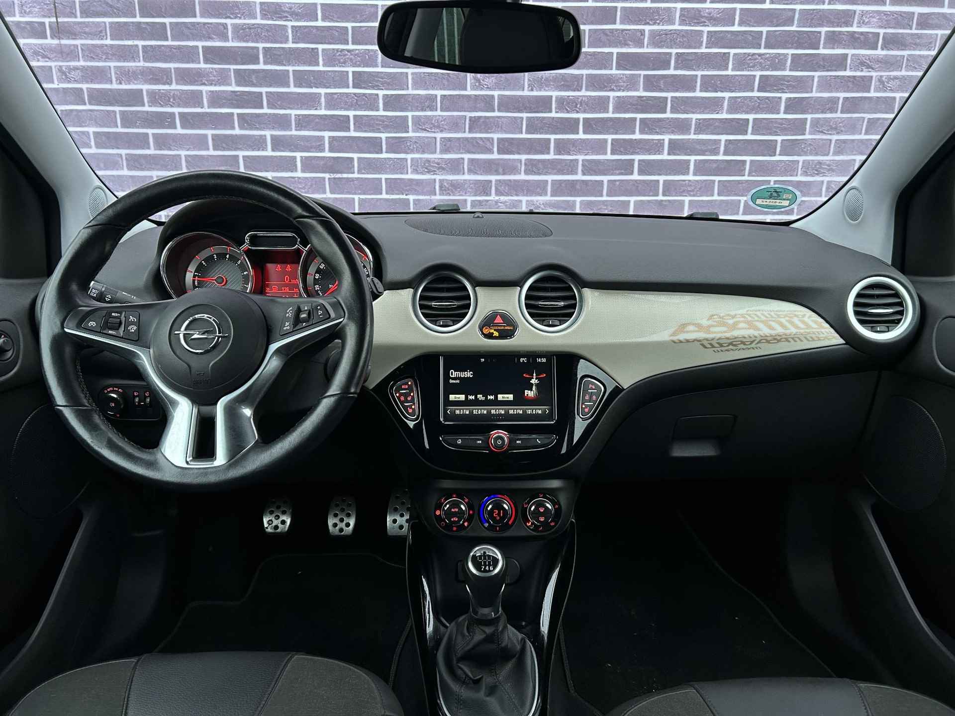 Opel ADAM 1.0 Turbo Rocks | Cabrio Dak | Cruise Control | Lederen Bekleding | Stoel en Stuurwielverwarming | Climate Control | - 3/40