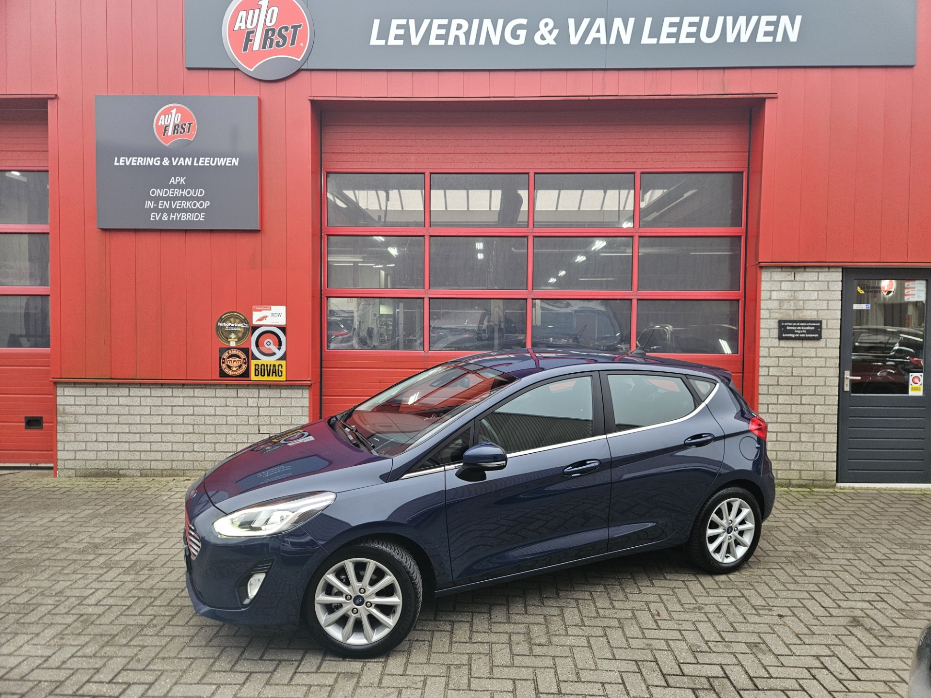 Ford Fiesta 1.0 EcoBoost Titanium LM velgen/ Navigatie/ 1ste eigenaar/ Rijklaarprijs!