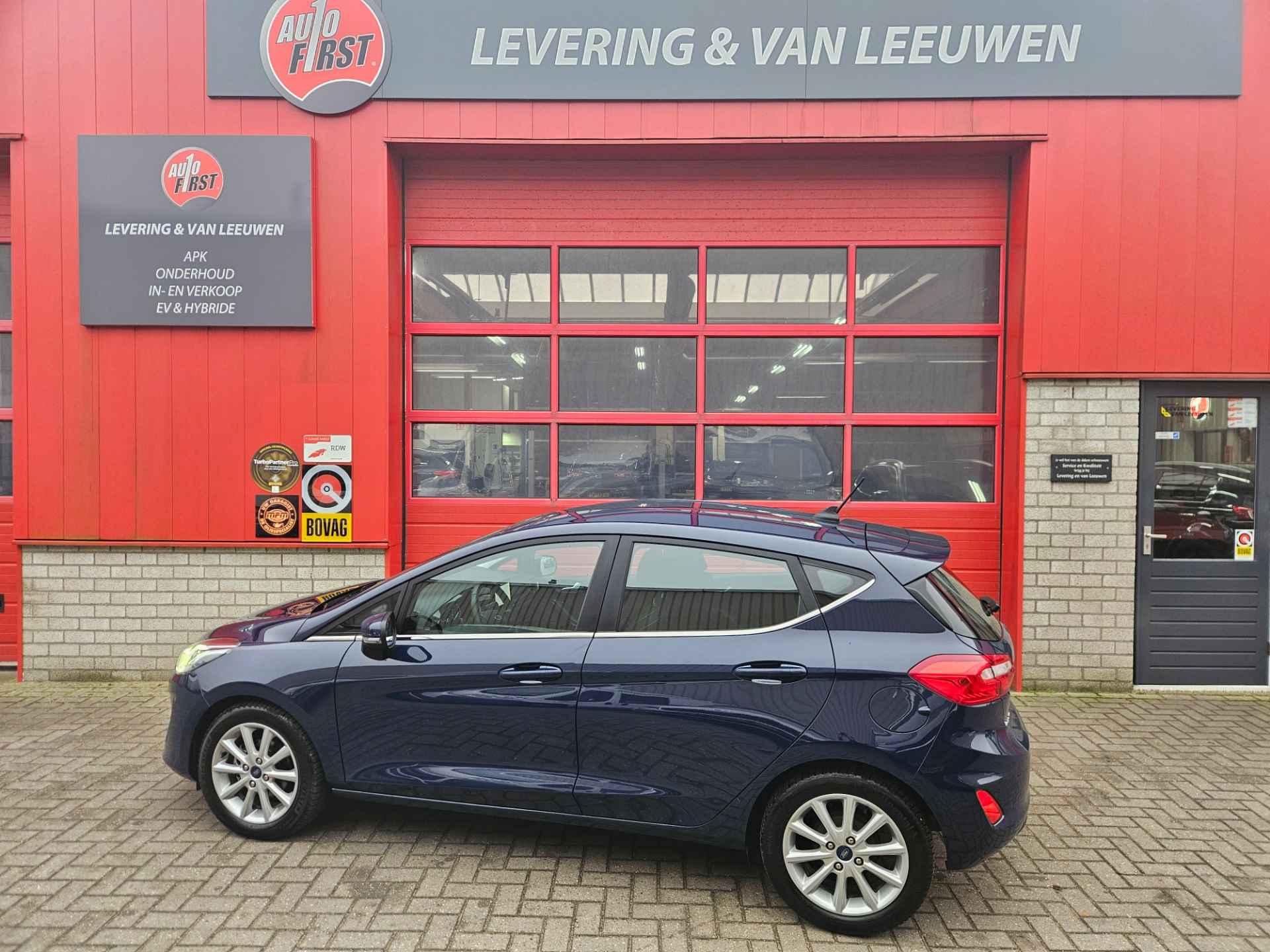 Ford Fiesta 1.0 EcoBoost Titanium LM velgen/ Navigatie/ 1ste eigenaar/ Rijklaarprijs! - 2/20