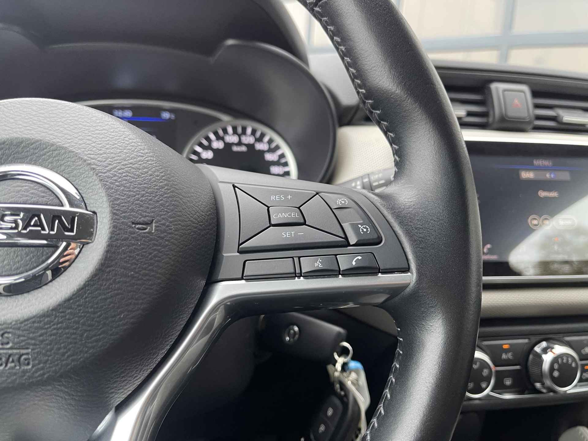 Nissan Micra 1.0 IG-T N-Connecta | Apple Carplay/Android Auto | Camera | Cruise Control | Airco | Elek. Ramen + Spiegels | Rijklaarprijs! - 15/26