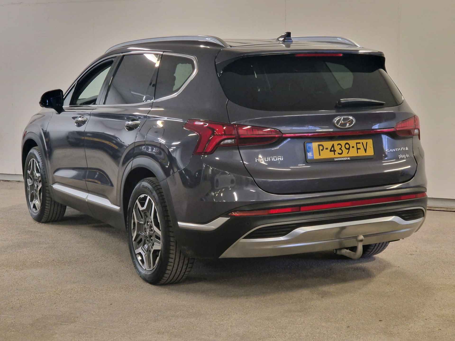 Hyundai Santa Fe 1.6 T-GDI PHEV Premium 7p. | Leder | Navigatie | Stoelverwarming - 5/42