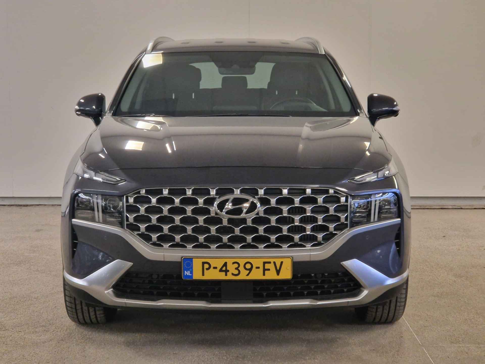 Hyundai Santa Fe 1.6 T-GDI PHEV Premium 7p. | Leder | Navigatie | Stoelverwarming - 29/42