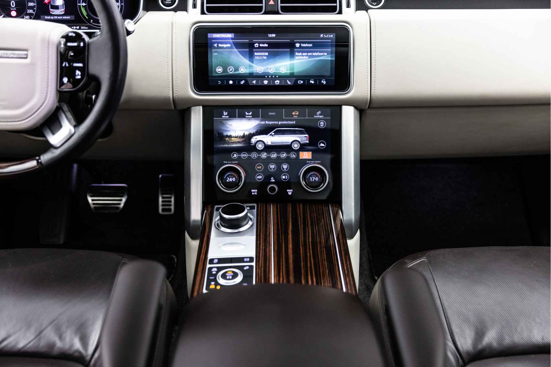 Land Rover Range Rover P400e Autobiography | Pano | Drive Assist+ | 22" - 25/55