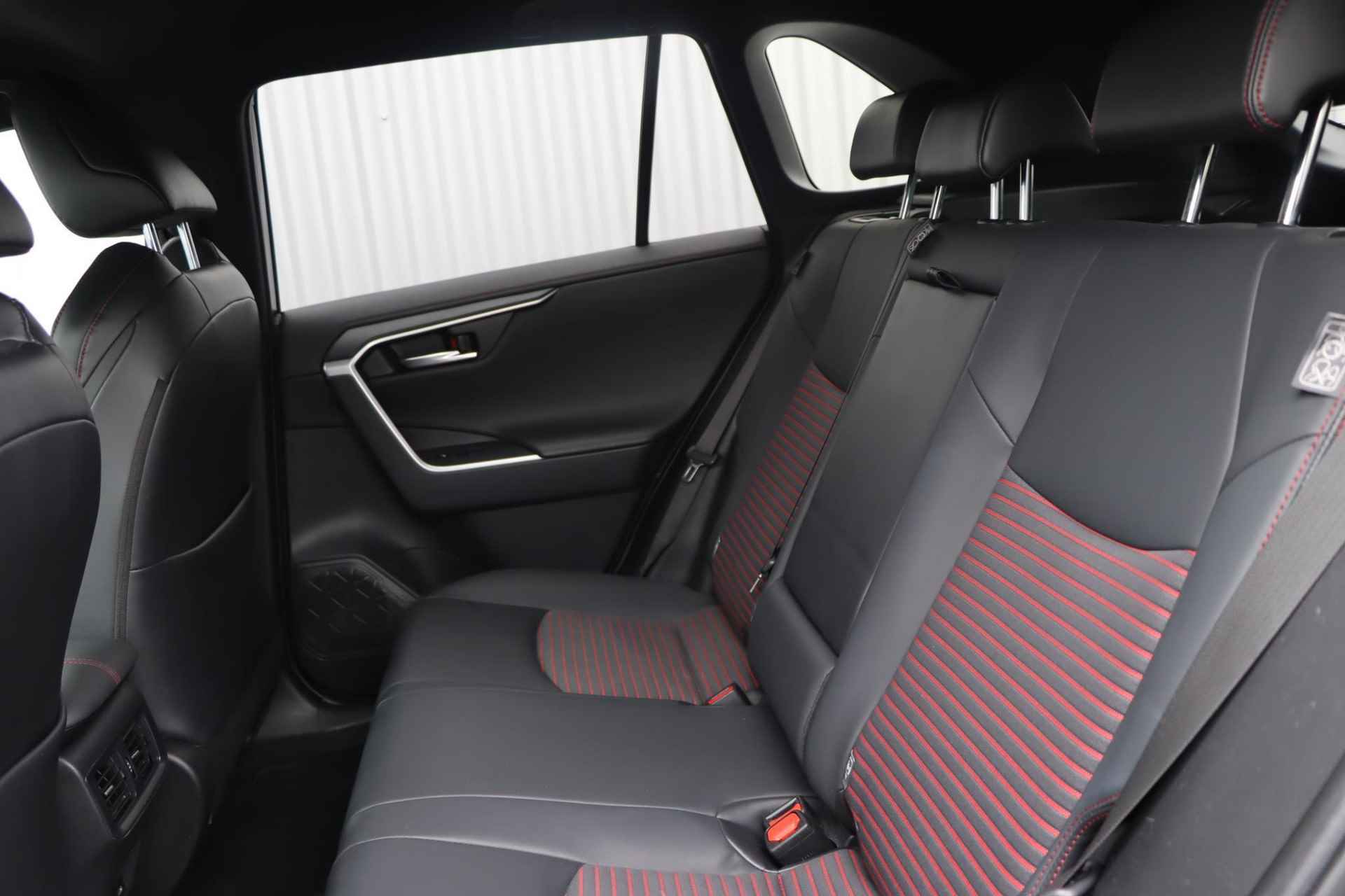 Suzuki Across 2.5 Plug-in Hybrid Style | Achteruitrijcamera | Climate Control | Stuur-, stoel- en voorruitverwarming | Dodehoek detectie | Elektrische achterklep | - 10/29