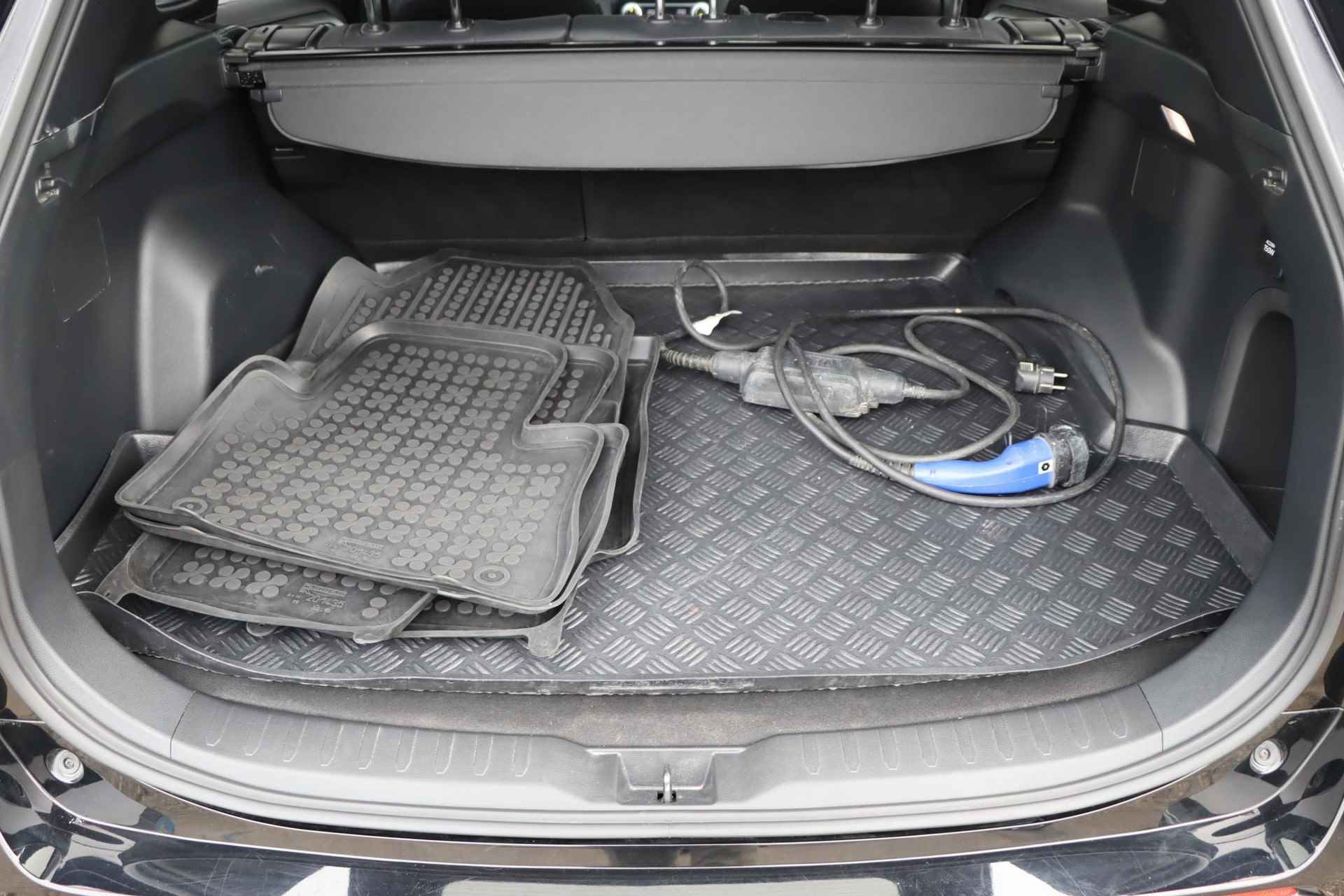 Suzuki Across 2.5 Plug-in Hybrid Style | Achteruitrijcamera | Climate Control | Stuur-, stoel- en voorruitverwarming | Dodehoek detectie | Elektrische achterklep | - 26/29