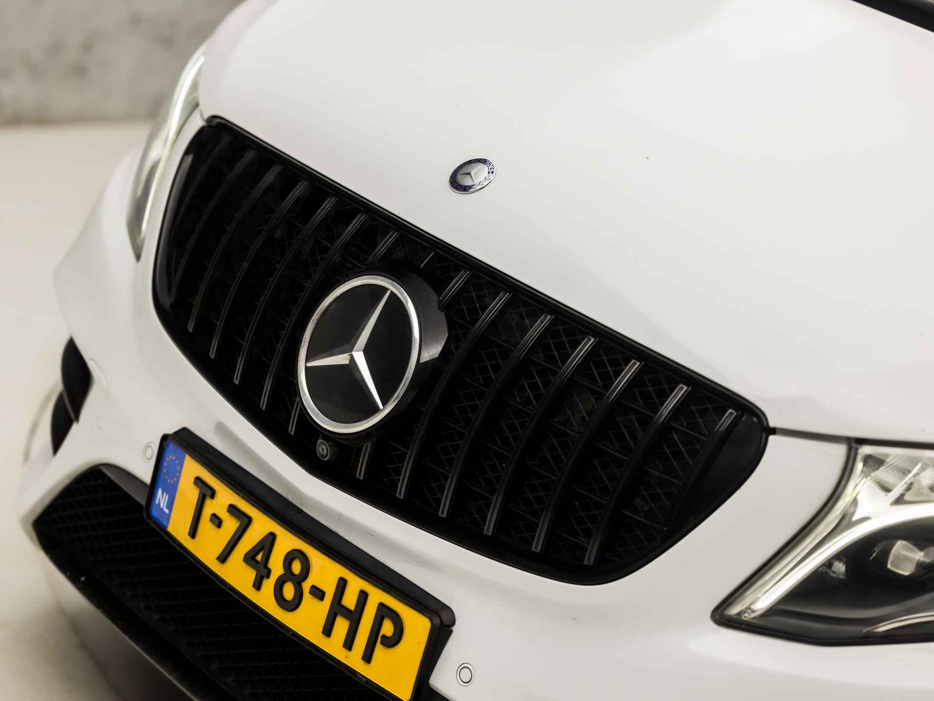 Mercedes-Benz V-Klasse 250d AMG Sport 191Pk Automaat (6 PERSOONS, APPLE CARPLAY, GROOT NAVI, MEMORY SEATS, STOELKOELING/VERWARMING, LEDER, STANDKACHEL, BURMESTER, ADAPTIVE CRUISE, NIEUWE APK, NIEUWSTAAT) - 32/38