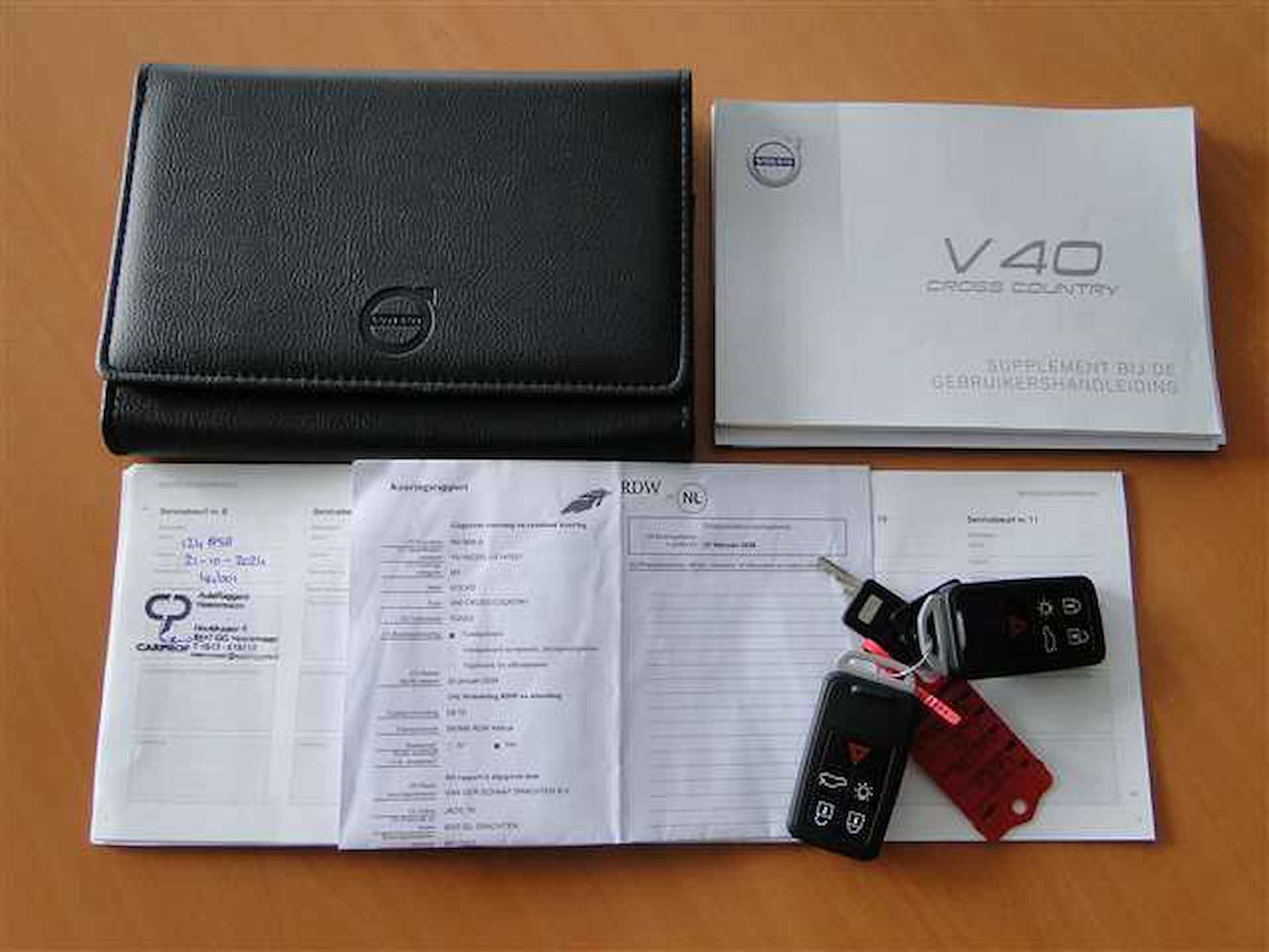 Volvo V40 Cross Country 2.0 T3 152PK NORDIC+ | Trekhaak | Led | Navi | All-season - 6/20