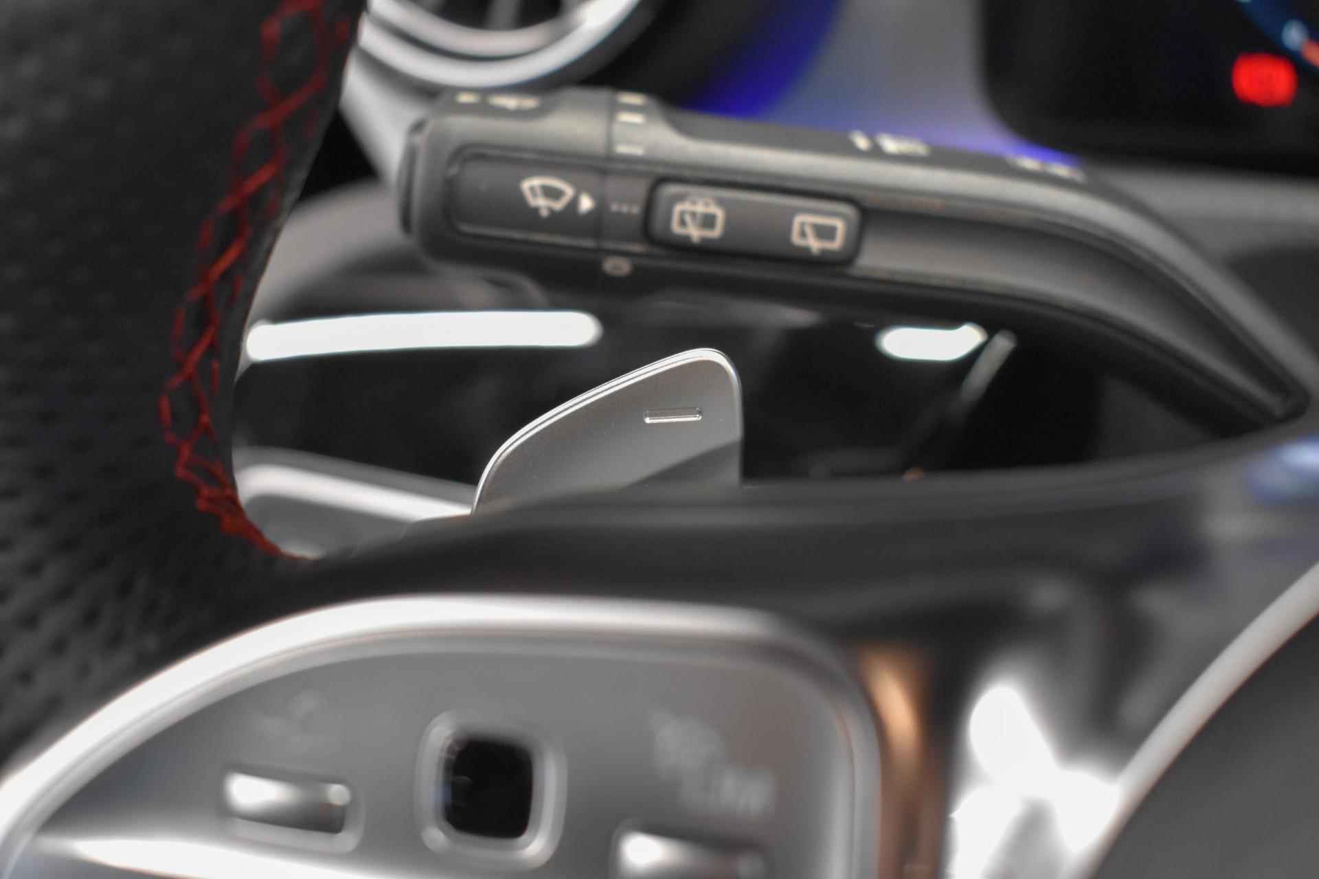 Mercedes-Benz CLA-Klasse Shooting Brake 250 e AMG Line / Headup-Display / Stoelverwarming / 360Graden-Camera / Memory-Stoelen / Panaroma-schuifdak / - 21/35
