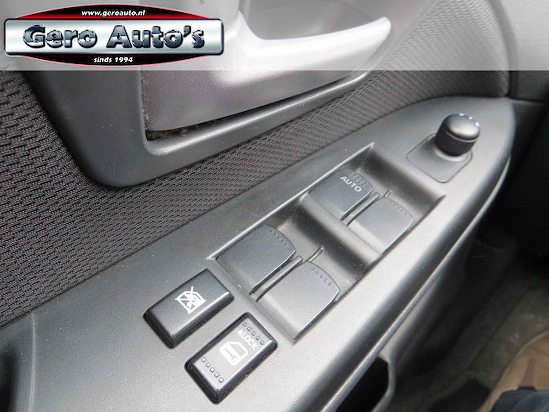 Suzuki SX4 1.6 Exclusive 4 deurs sedan airco ecc ,lmv ,elec pakket,trekhaak,keyless - 11/17