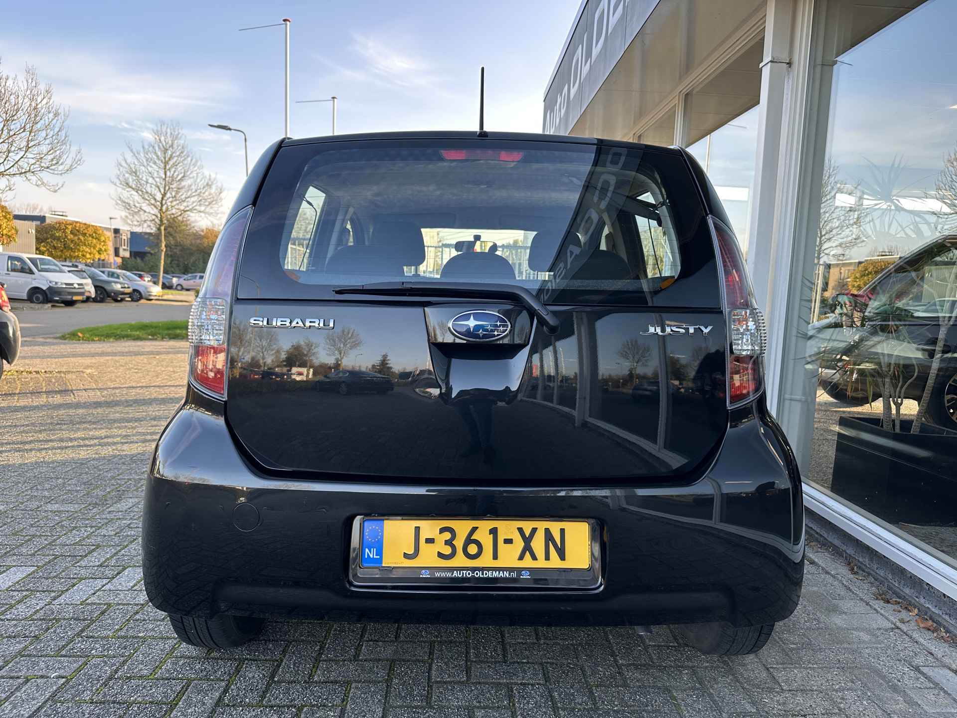 Subaru Justy 1.0 Comfort S 30.000KM!!!!! TOP ONDERHOUDEN!! - 6/17