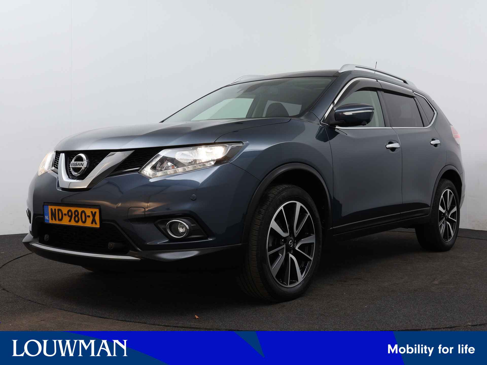 Nissan X-Trail 1.6 DIG-T N-Connecta | Panoramadak | Navigatie | Camera | 360 Camera | LM velgen | Parkeersensoren | LM velgen | Elektrisch bedienbare achterklep | - 1/41