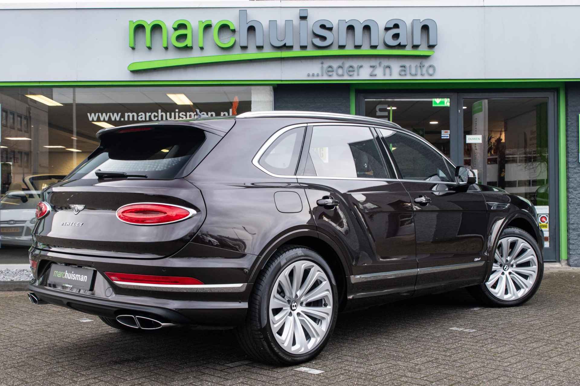 Bentley Bentayga 3.0 V6 Hybrid / NL AUTO / 1E EIG / NACHTZICHT / ADAPT.CRUISE - 16/89