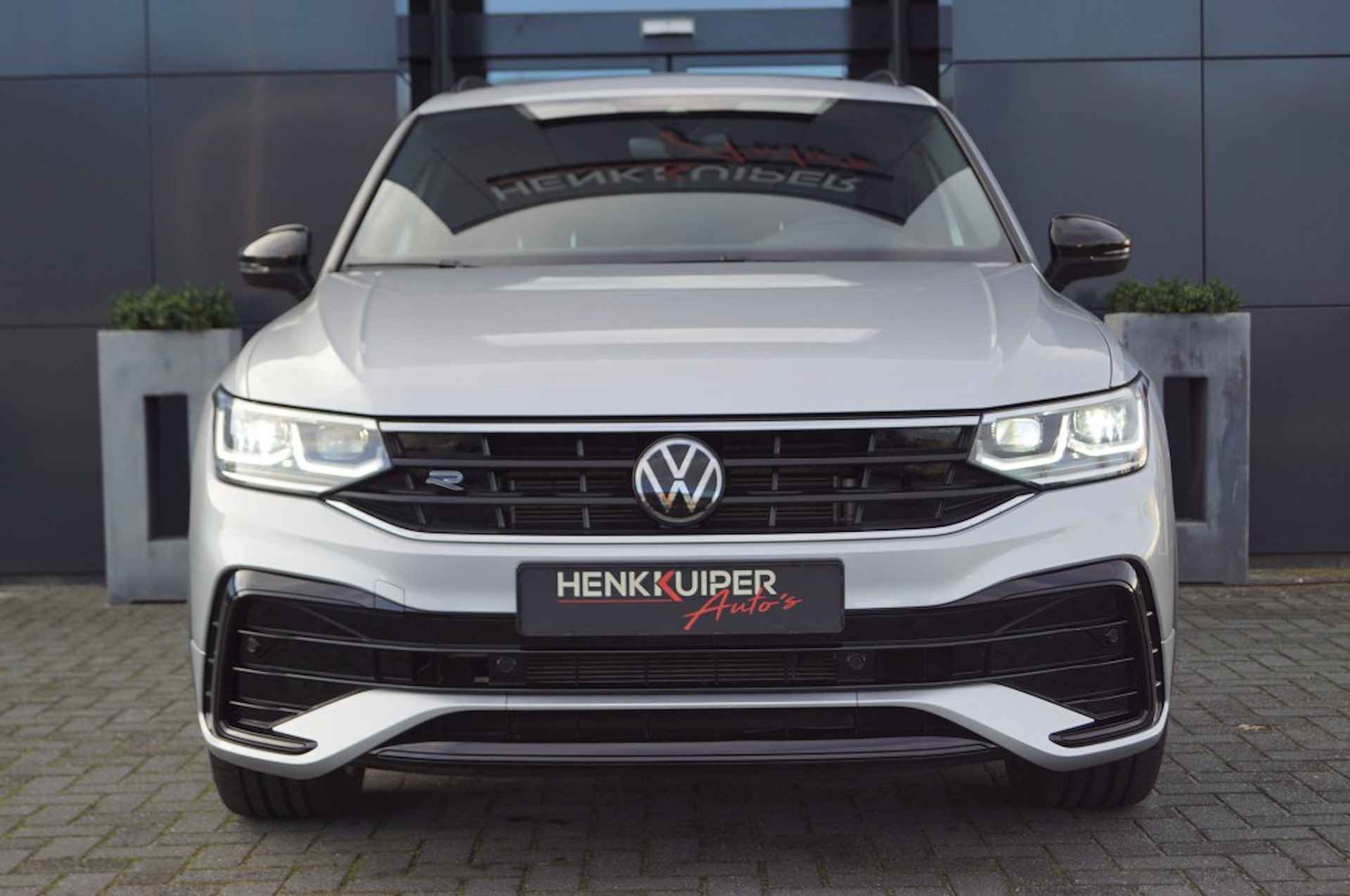 VOLKSWAGEN Tiguan 1.5 TSI DSG R-Line Blackstyle/ Panodak /IQ LED/ Trekhaak/Camera - 7/58