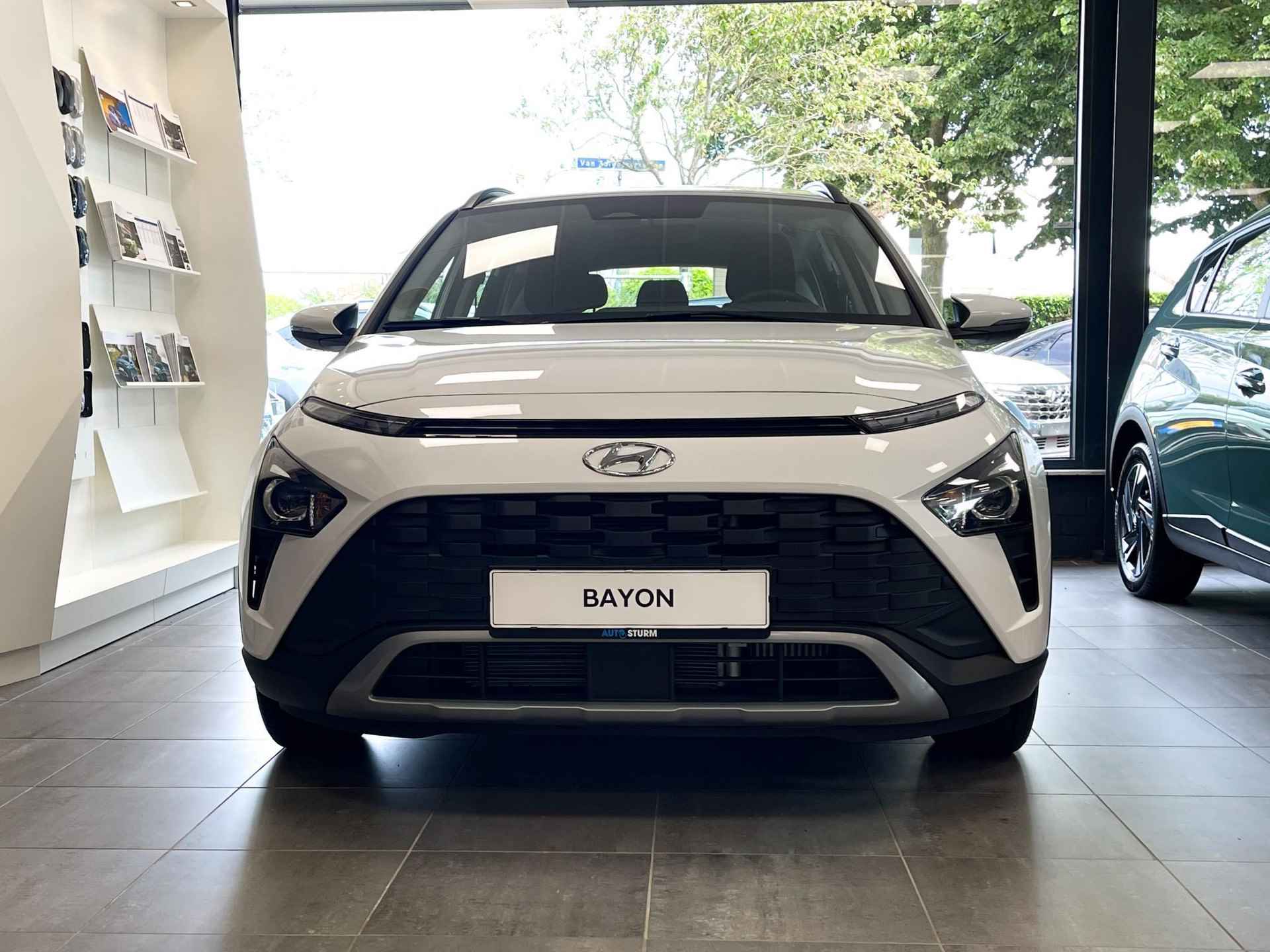 Hyundai Bayon 1.0 T-GDI i-Motion - 2/9