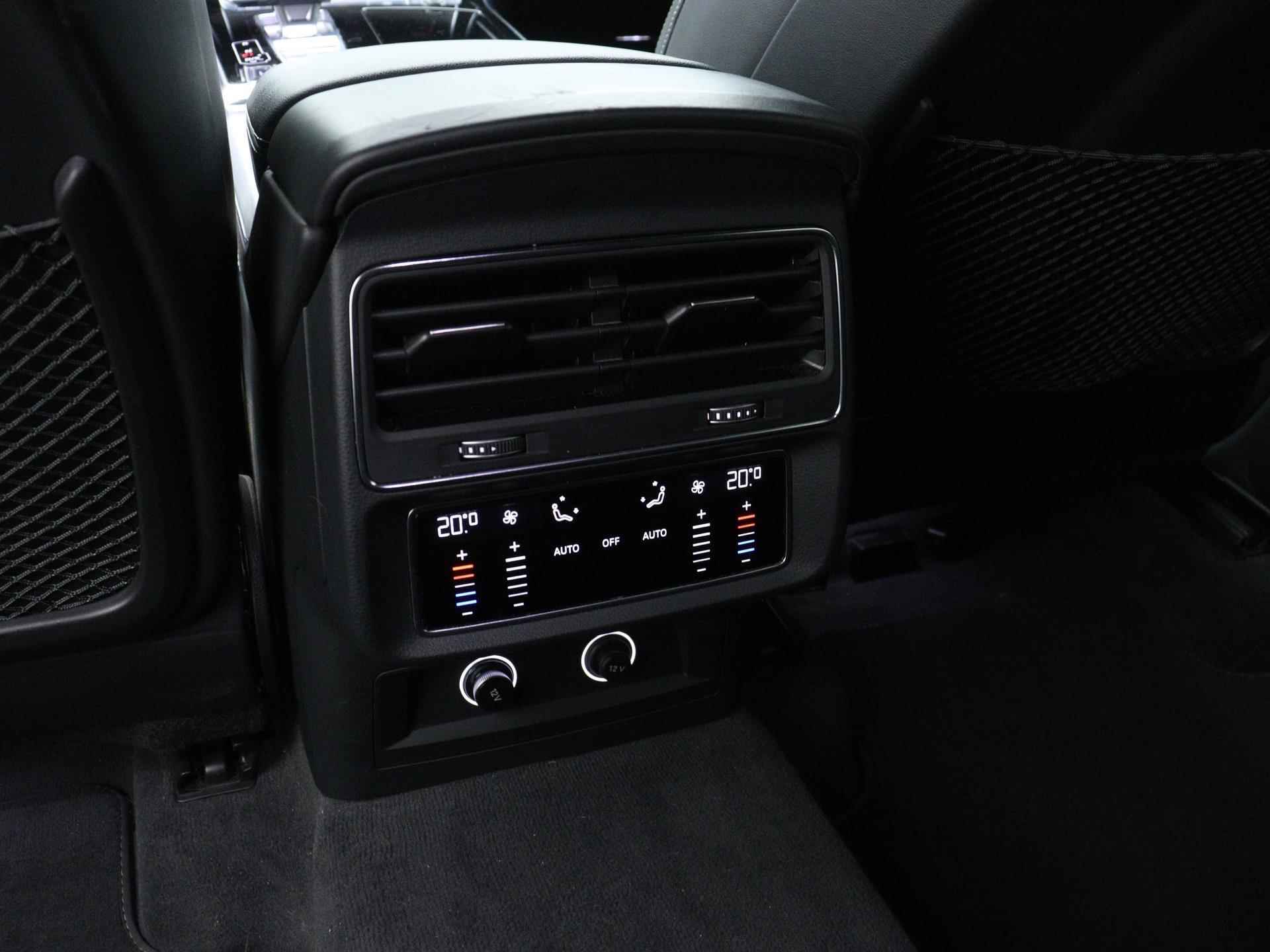 Audi Q8 50 TDI quattro Pro Line S 286 PK | Automaat | LED Koplampen | Navigatie | S-line Exterieur | Luchtvering | Achteruitrijcamera | Parkeersensoren | Cruise Control | Privacy Glass | Lichtmetalen velgen | - 26/35