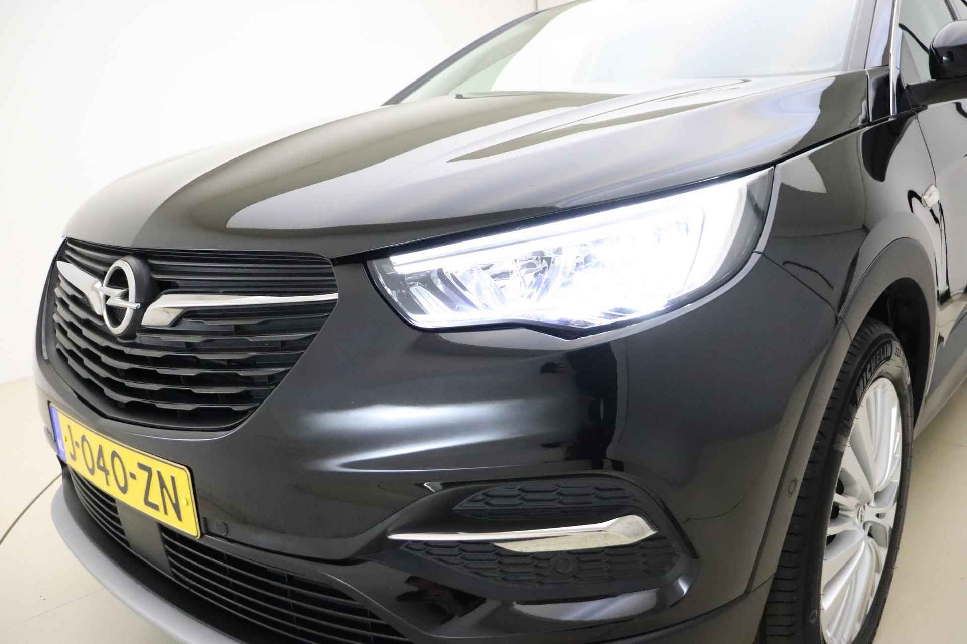 Opel Grandland X 1.2 Turbo Innovation 130 PK | Automaat | Trekhaak | Stoelverwarming | Camera | Parkeersensor | Cruise Control | Stuurverwarming | Licht metalen velgen | - 20/38