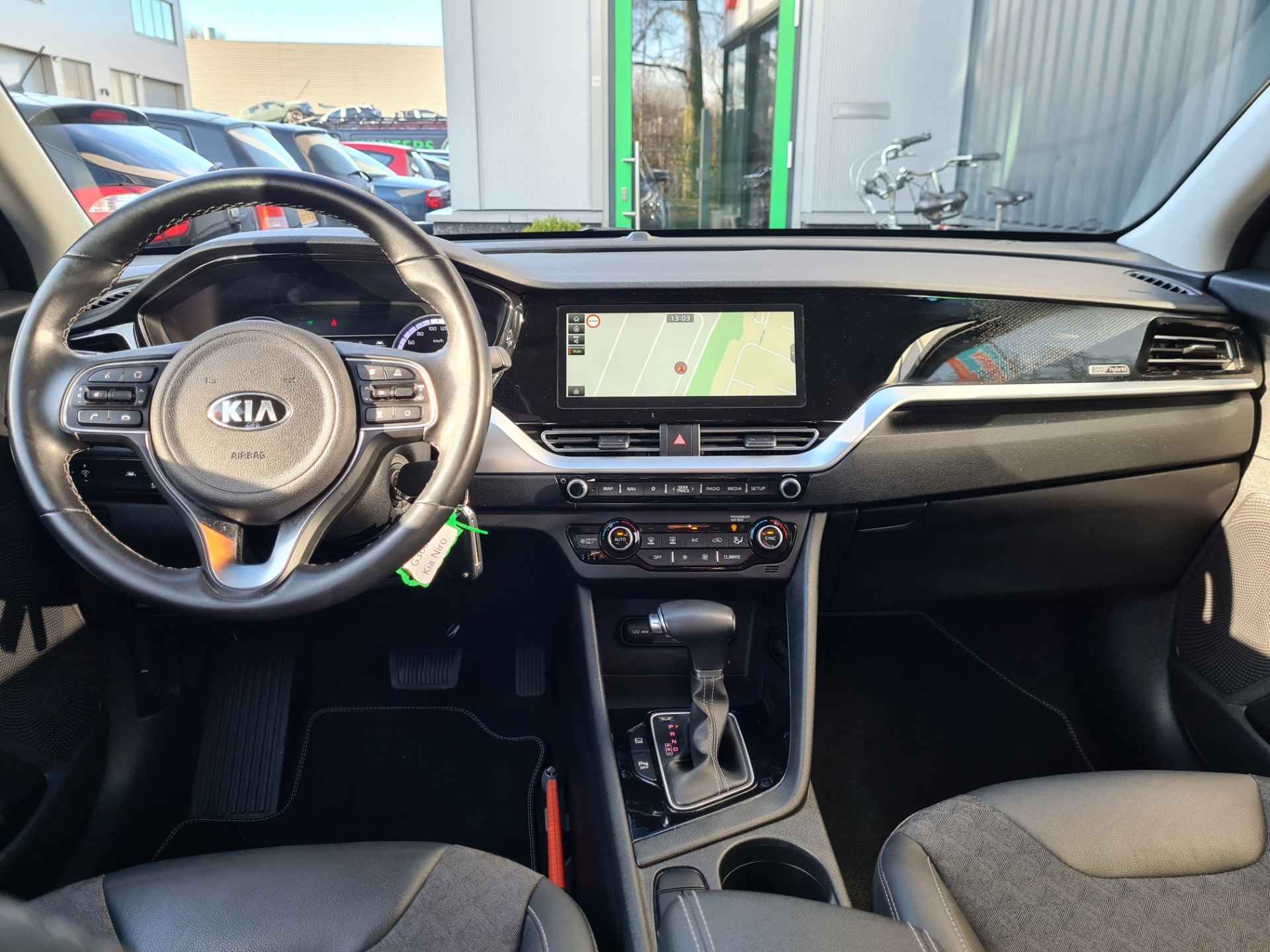 Kia Niro 1.6 GDi Hybrid DynamicLine - 5/17